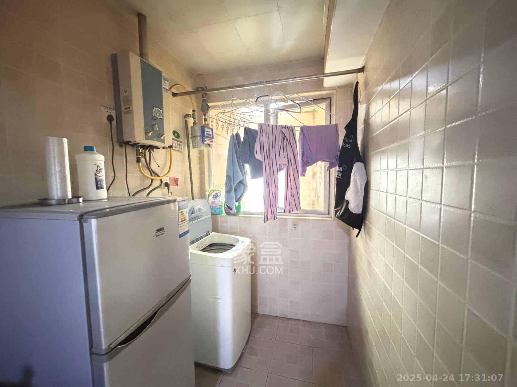 湘水和天下 1室1厅1卫 1500.0元/月 湘水和天下 1室1厅1卫 1500.0元/月室内图