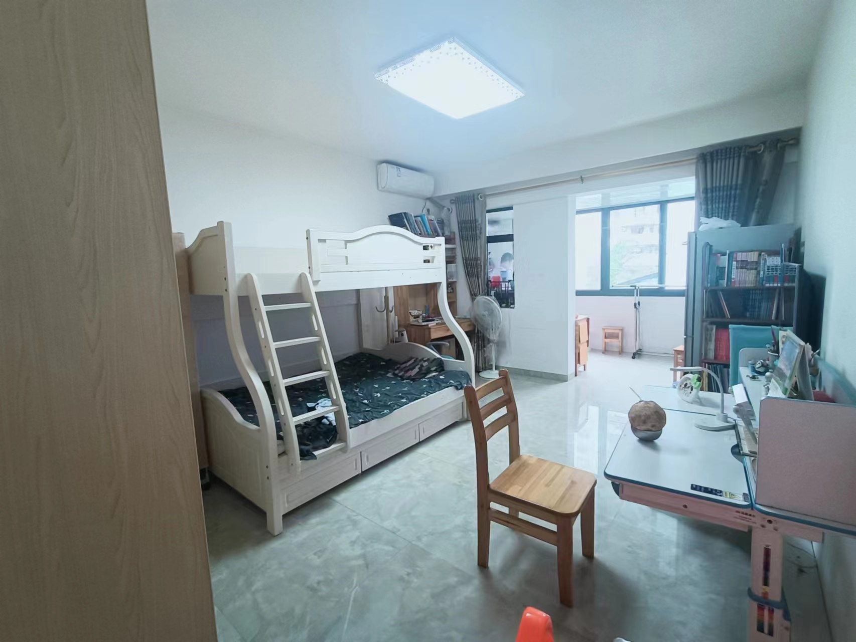 听海南国印象 1室0厅1卫 65.0万 听海南国印象 1室0厅1卫 65.0万室内图