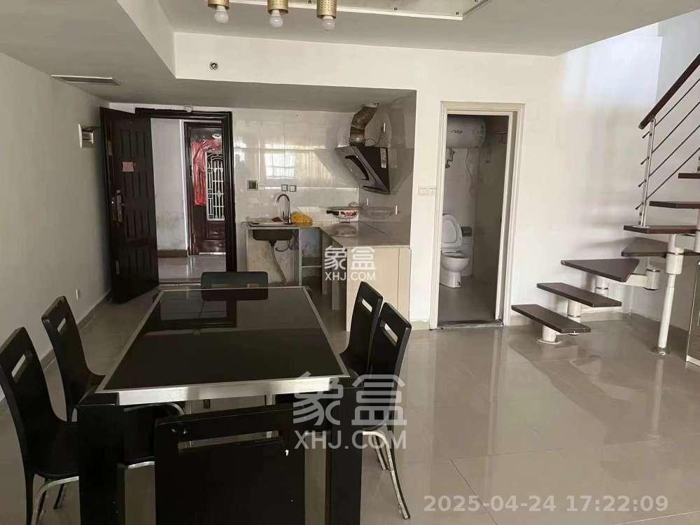 中瀚财富广场  3室2厅2卫    35.0万 中瀚财富广场  3室2厅2卫    35.0万室内图