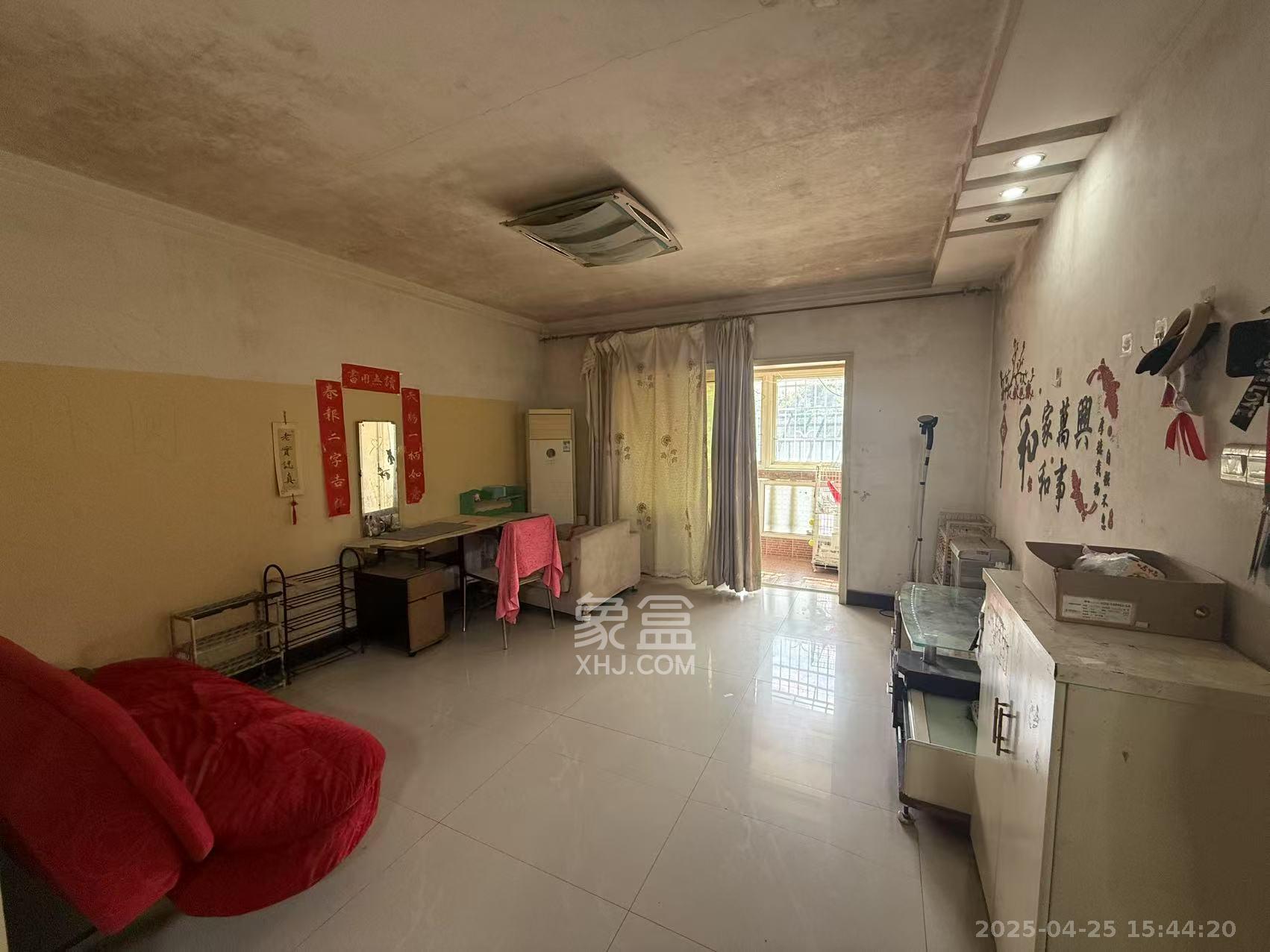 御景龙城 2室2厅1卫 1500.0元/月 御景龙城 2室2厅1卫 1500.0元/月室内图