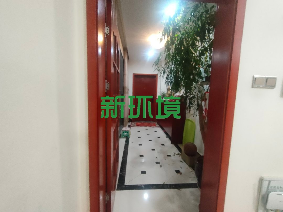 鑫成君泰  1室0厅0卫   82.80万客厅