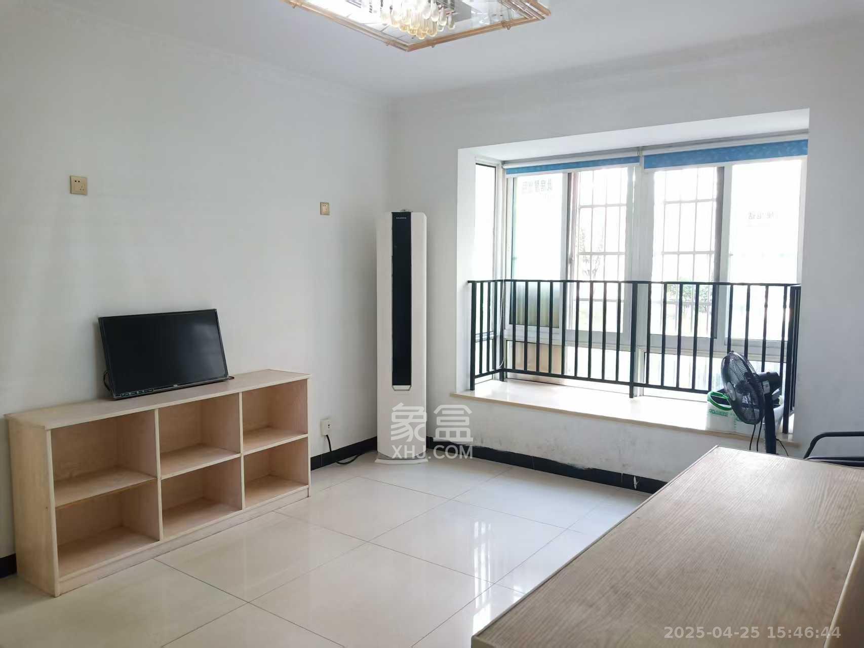 可可小城(麓谷可可小城) 3室2厅1卫 2500.0元/月 可可小城(麓谷可可小城) 3室2厅1卫 2500.0元/月室内图