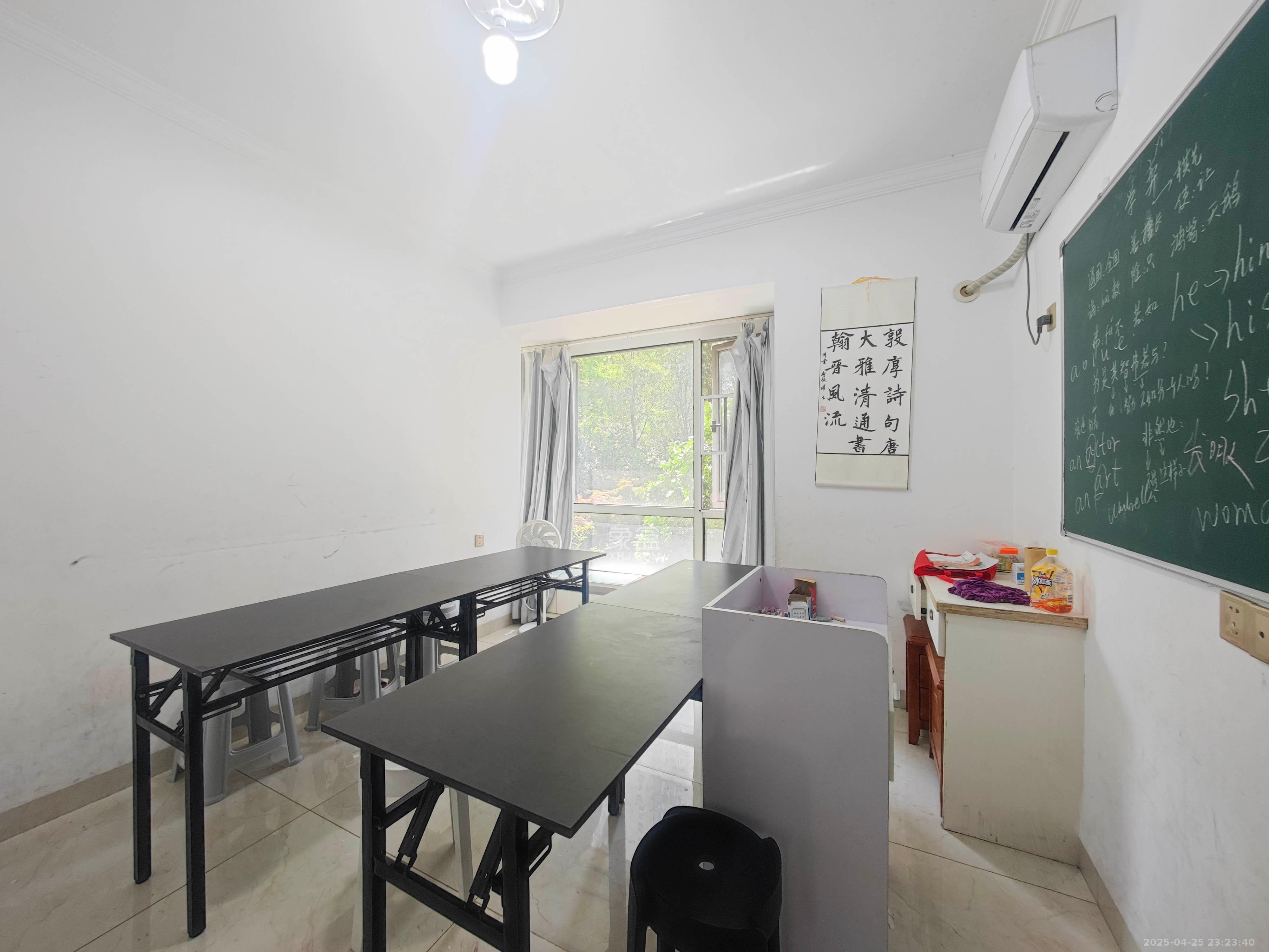 五矿万境水岸二期(五矿万境水岸和苑)  2室2厅1卫    105.0万 五矿万境水岸二期(五矿万境水岸和苑)  2室2厅1卫    105.0万卧室