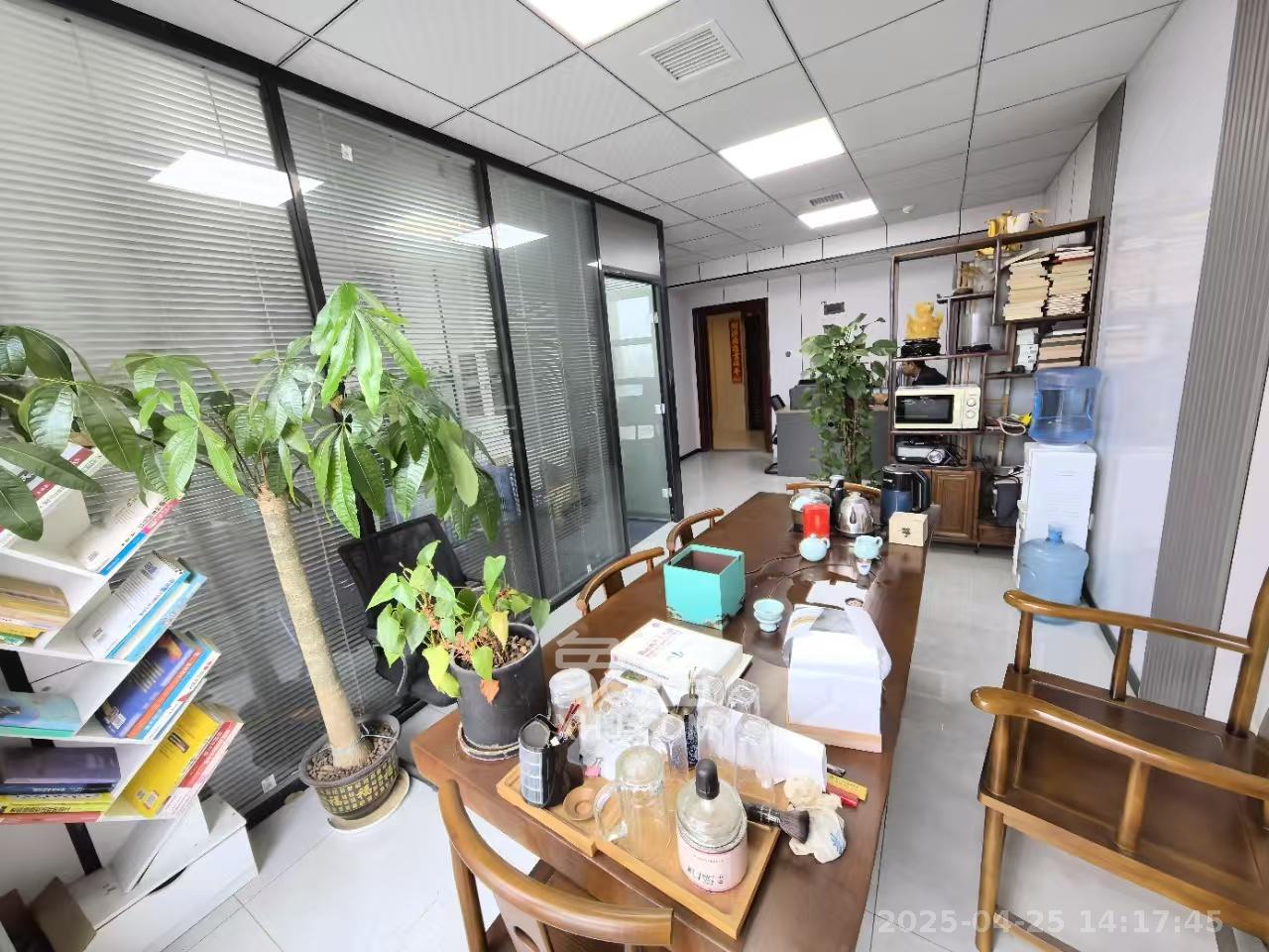 万坤图财富广场 1室1厅1卫 3700.0元/月 万坤图财富广场 1室1厅1卫 3700.0元/月小区图