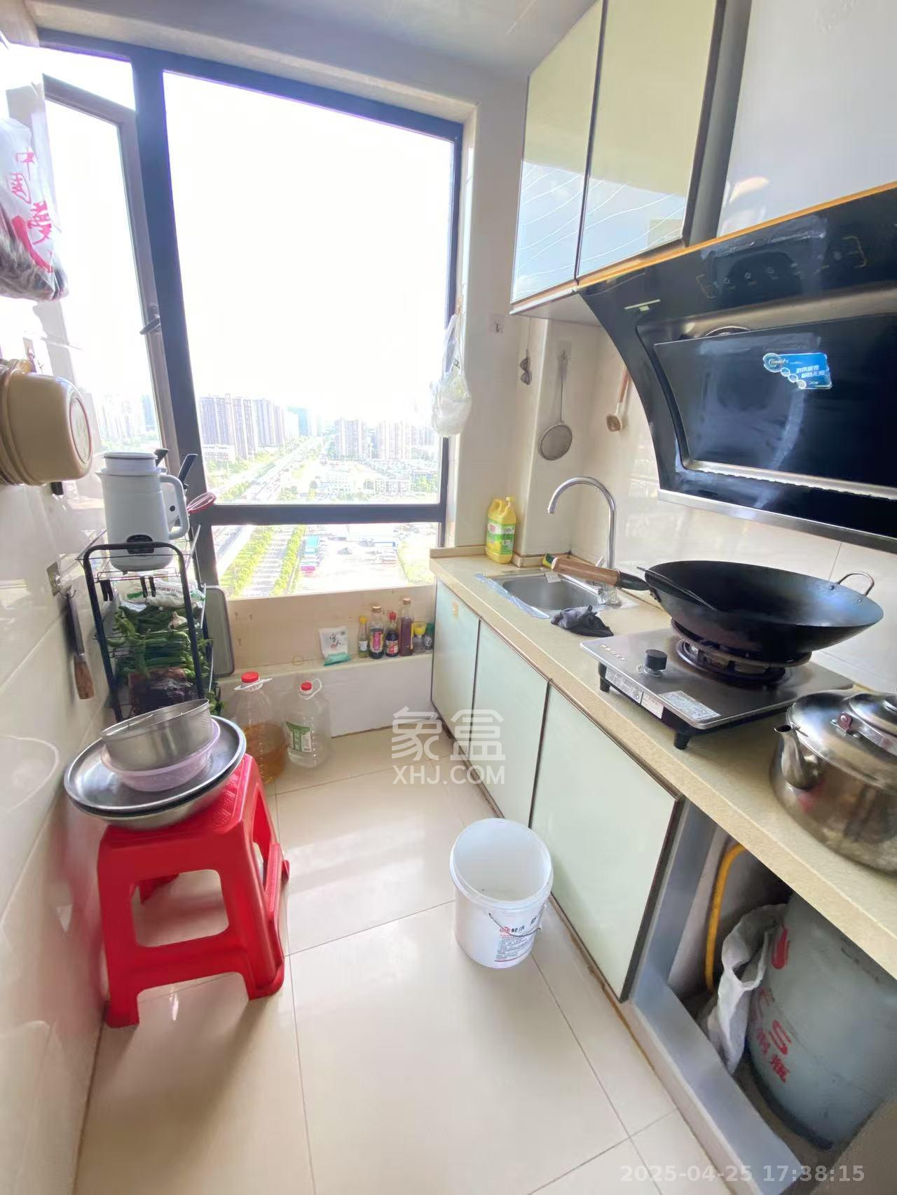 东宜兰园 2室1厅1卫 1500.0元/月 东宜兰园 2室1厅1卫 1500.0元/月室内图