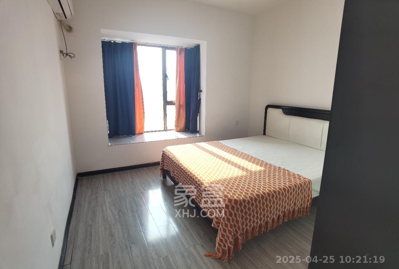 江山帝景哈佛  3室2厅2卫    2700.0元/月 江山帝景哈佛  3室2厅2卫    2700.0元/月室内图