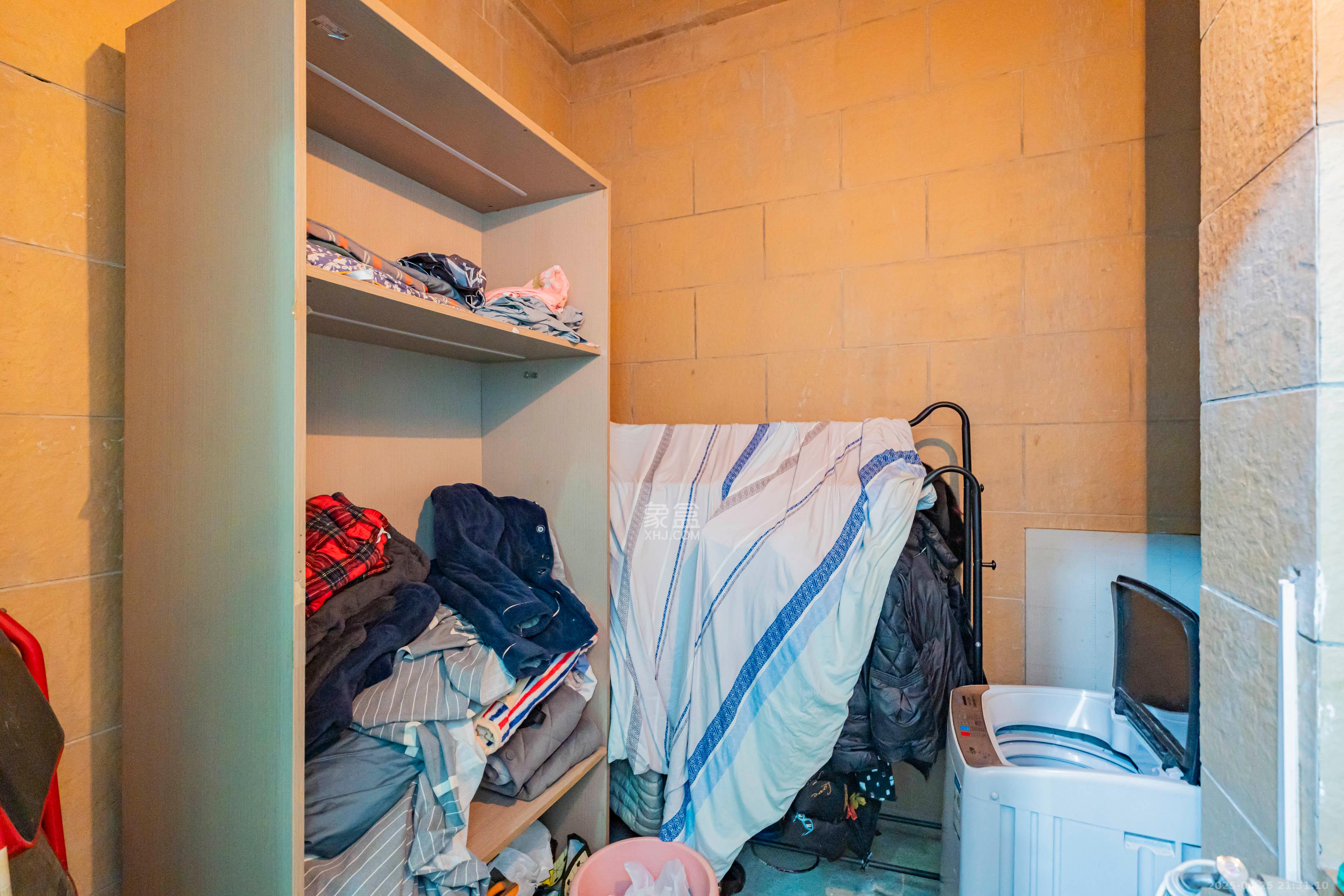 恒大雅苑  2室2厅1卫    49.8万 恒大雅苑  2室2厅1卫    49.8万卧室