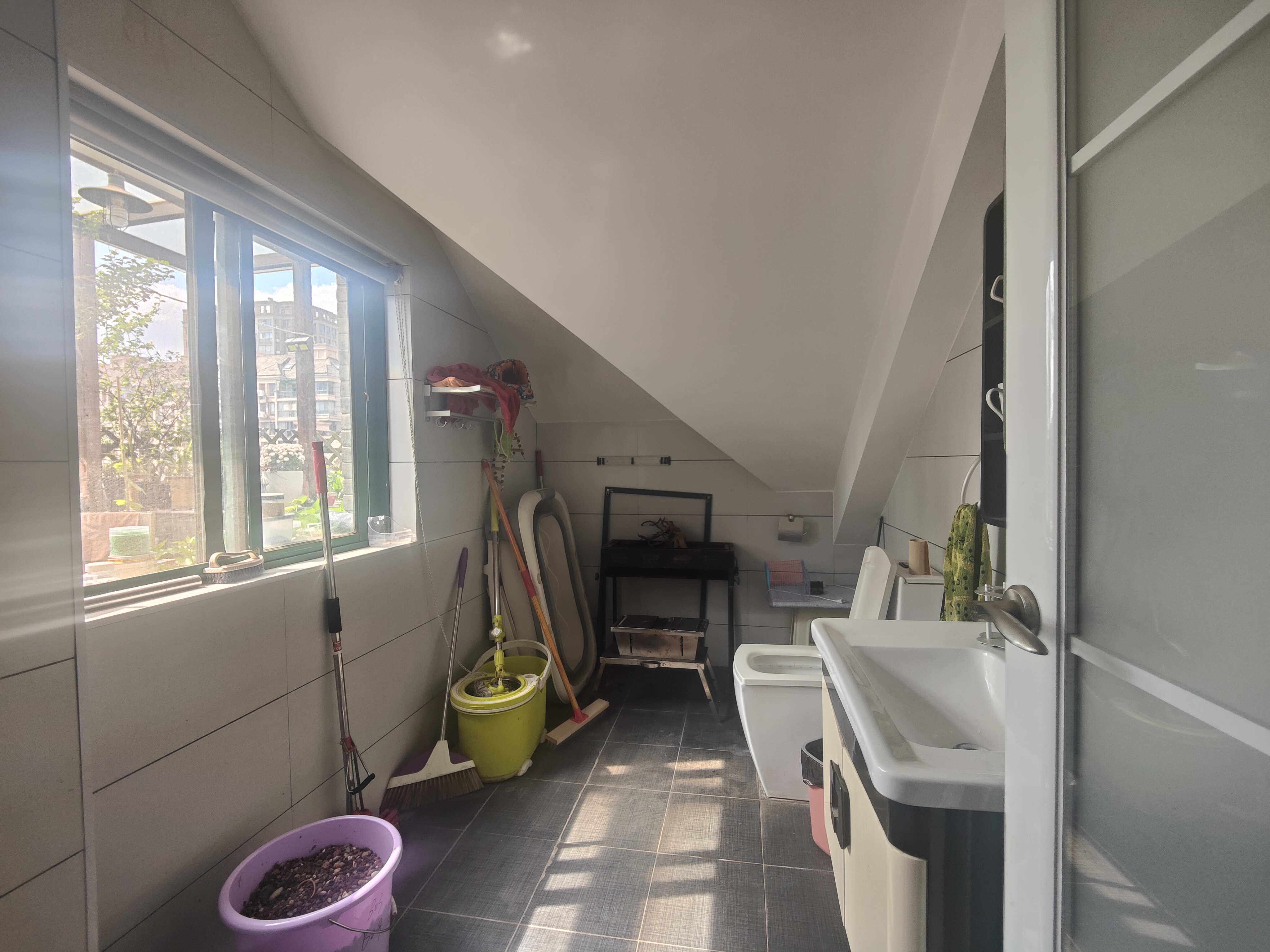 尚格名城花好悦园1.2期 5室2厅2卫 65.0万 尚格名城花好悦园1.2期 5室2厅2卫 65.0万室内图