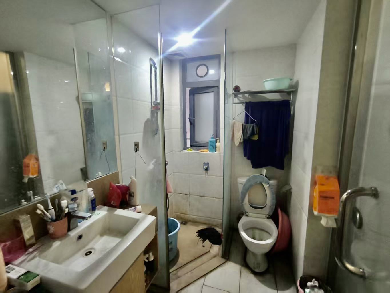 大汉希尔顿 2室2厅1卫 50.0万 大汉希尔顿 2室2厅1卫 50.0万室内图