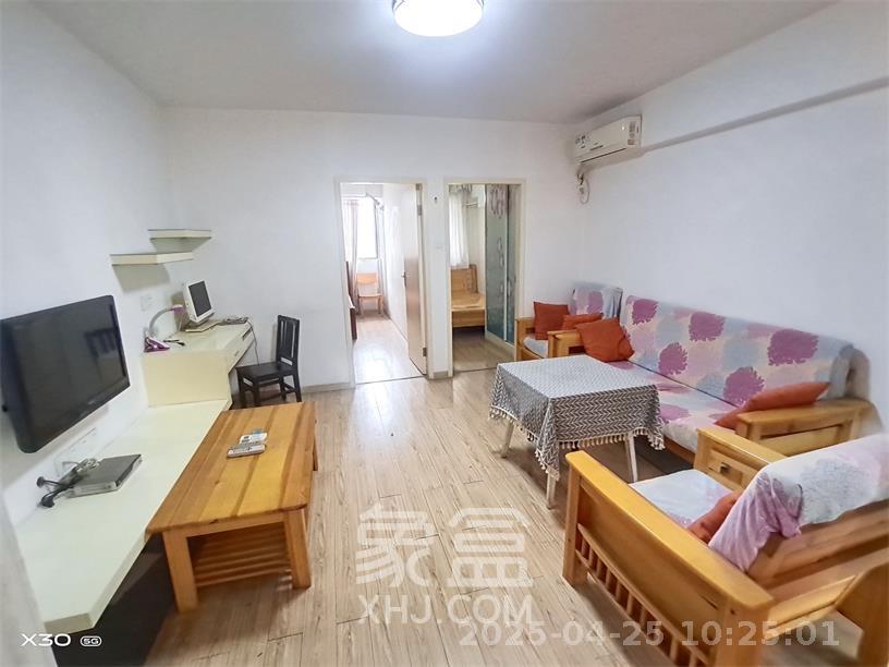阳光100二期  2室1厅1卫   1700.00元/月室内图