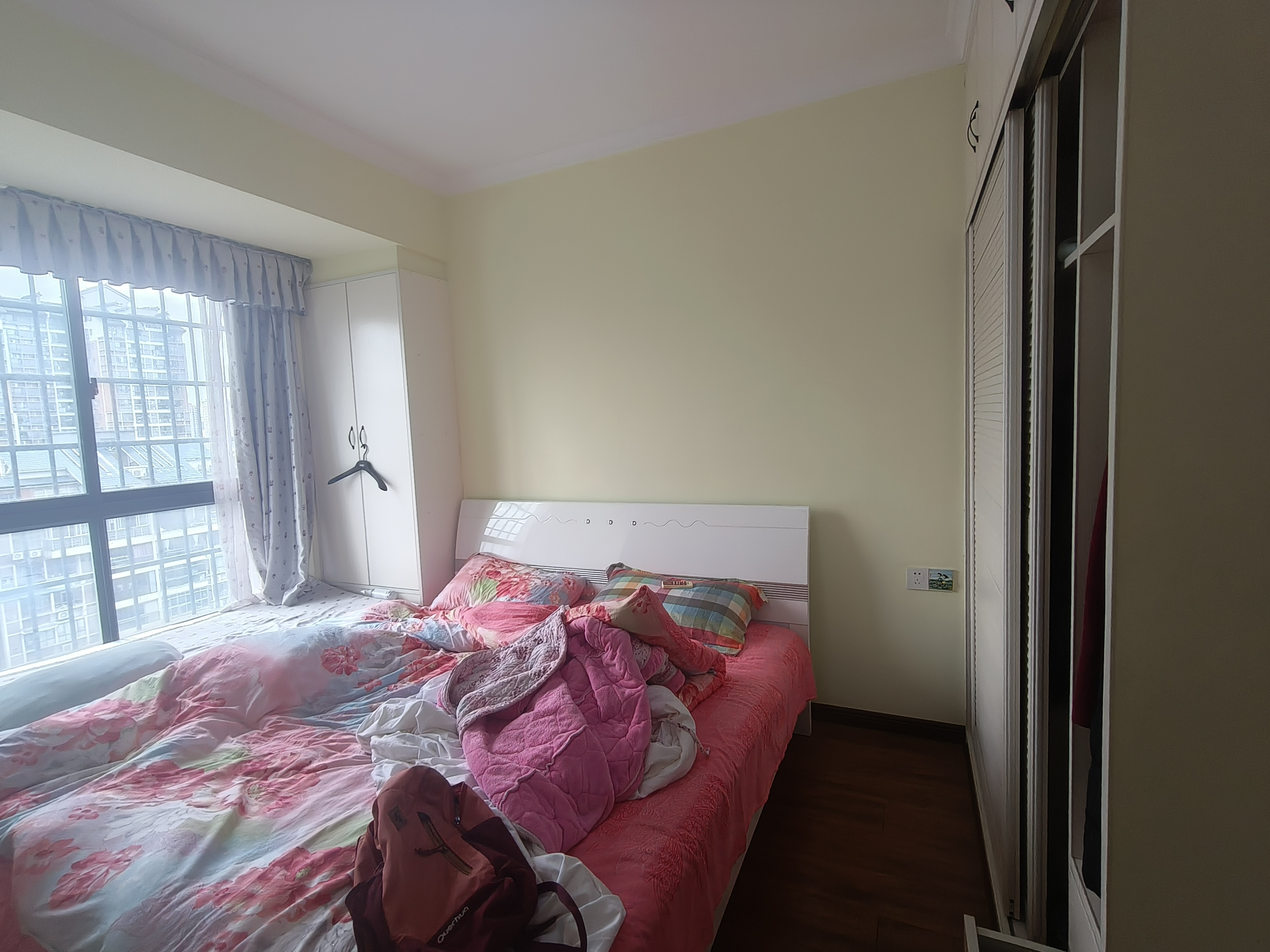 鑫成君泰 3室2厅2卫 1400.0元/月 鑫成君泰 3室2厅2卫 1400.0元/月室内图