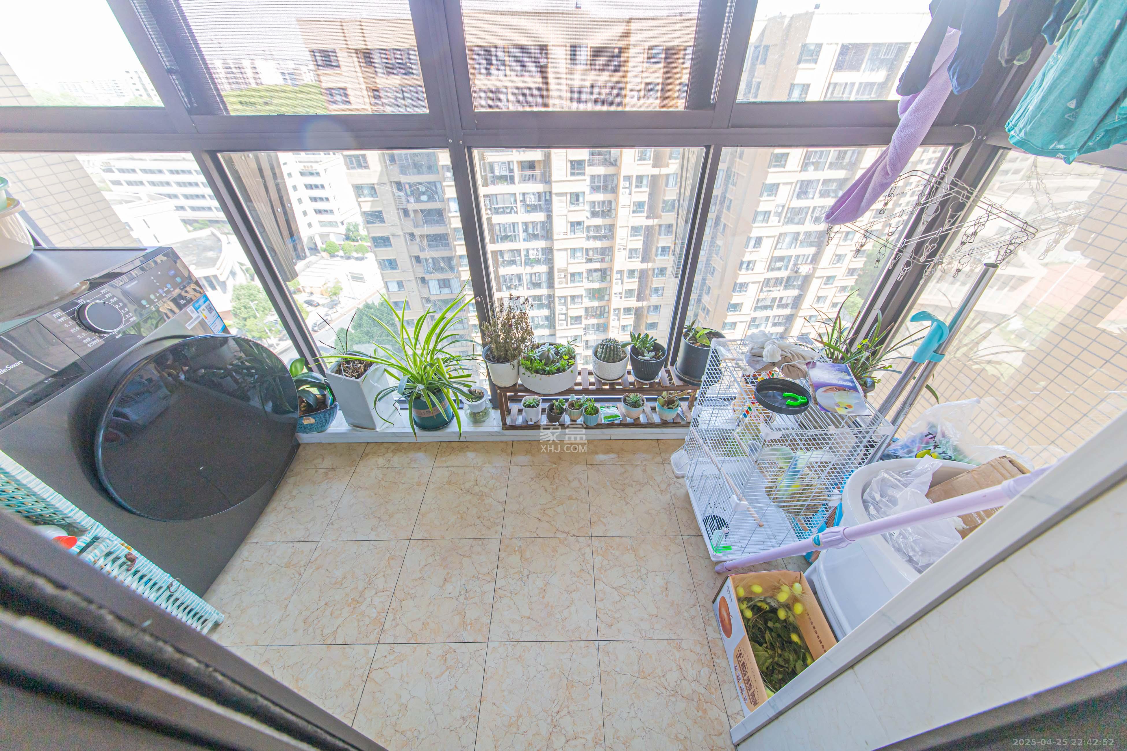 北辰中央公园C区 3室2厅2卫 116.0万 北辰中央公园C区 3室2厅2卫 116.0万阳台