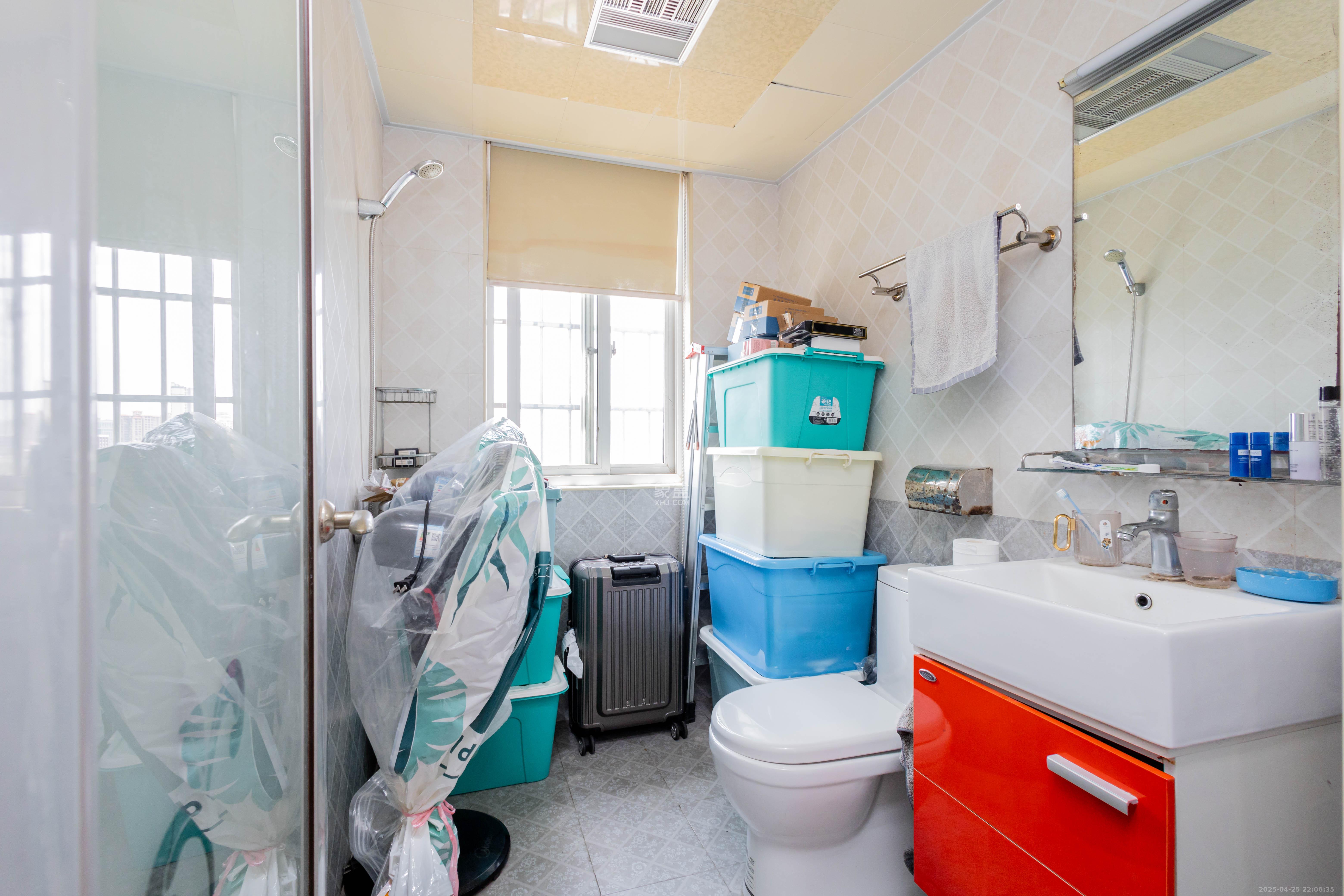 星城福邸(雄天朗郡) 3室2厅2卫 90.0万 星城福邸(雄天朗郡) 3室2厅2卫 90.0万卫生间