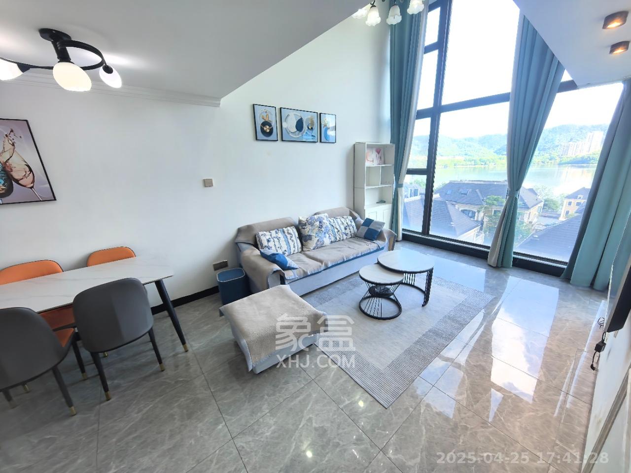 达美溪湖湾 2室1厅1卫 2900.0元/月 达美溪湖湾 2室1厅1卫 2900.0元/月室内图