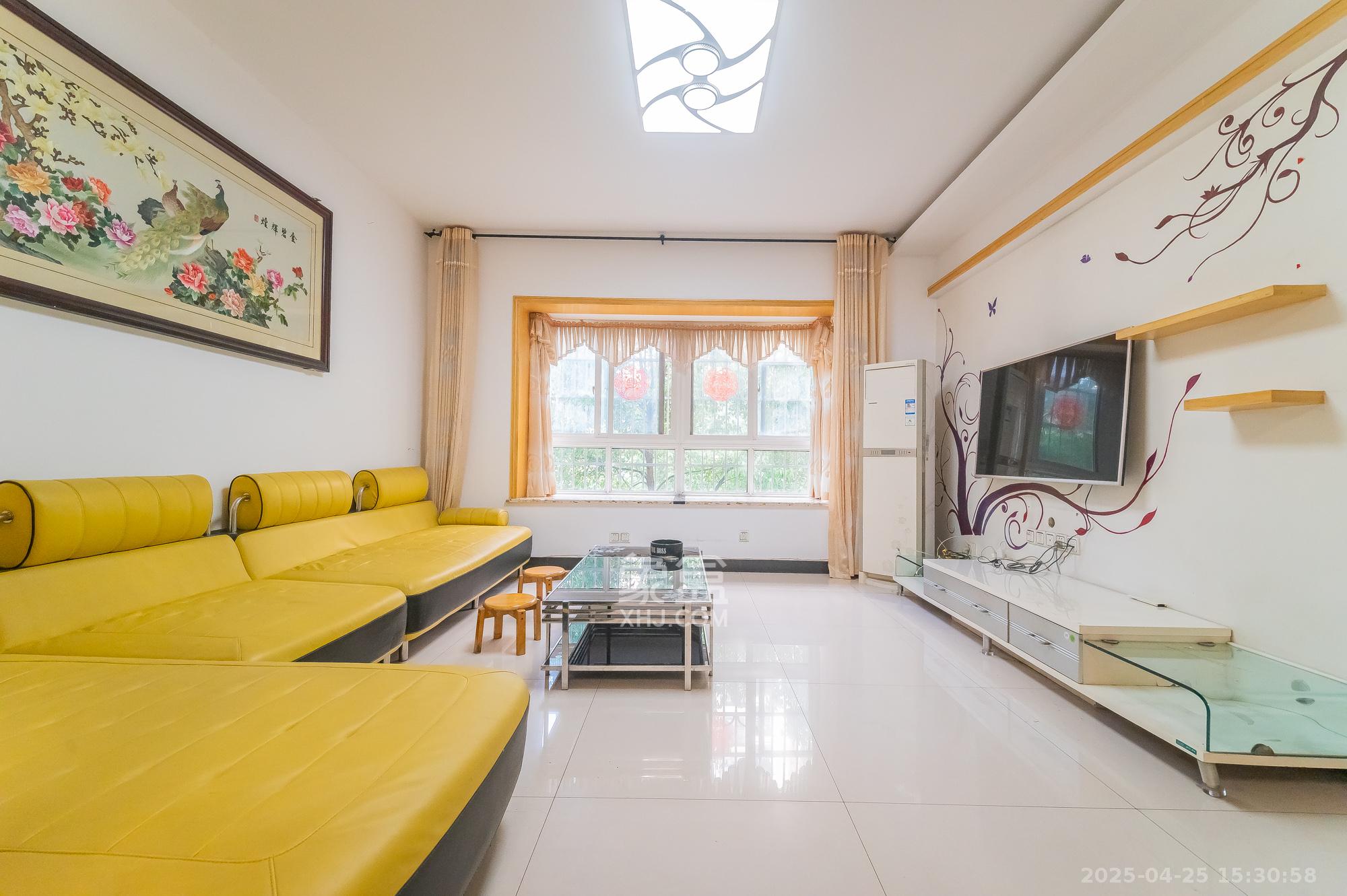 景上鑫苑  3室2厅2卫    75.0万 景上鑫苑  3室2厅2卫    75.0万