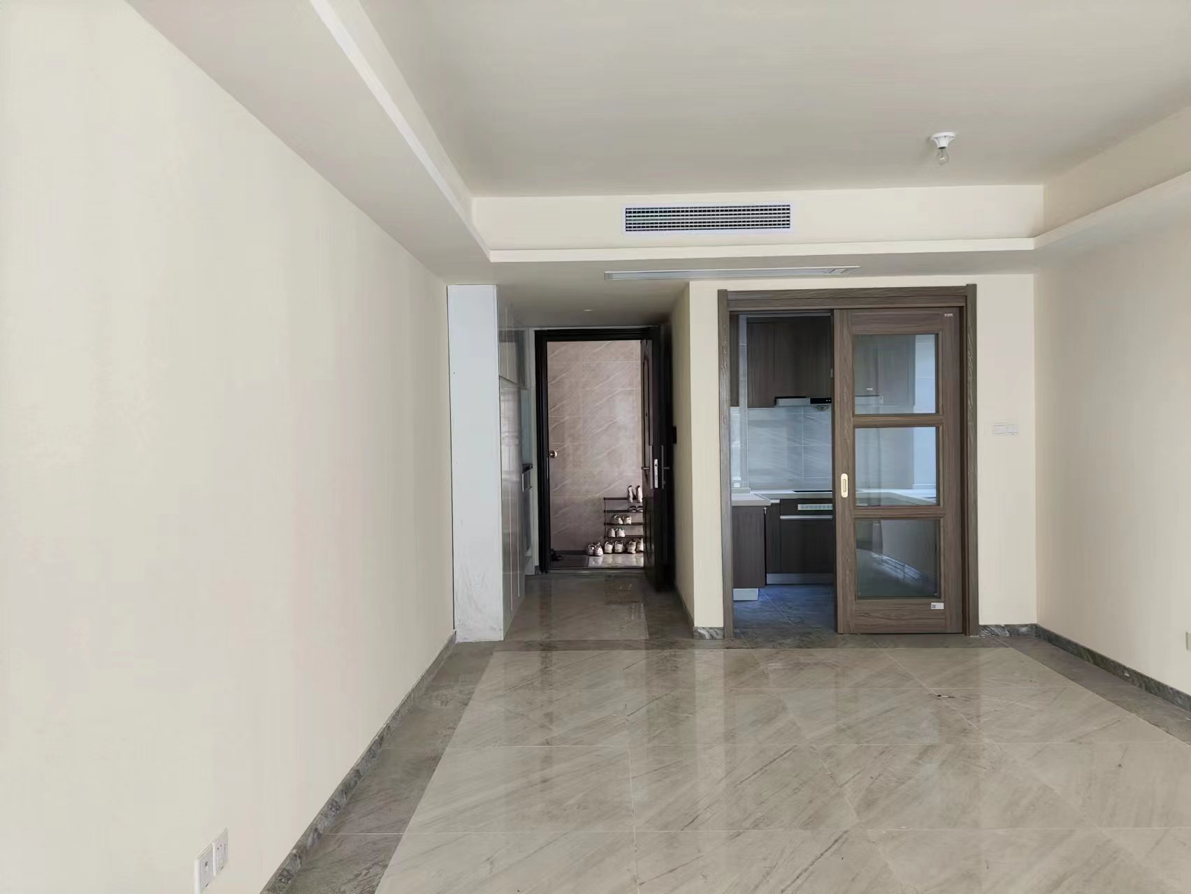 碧桂园翘楚棠 4室2厅2卫 2000.0元/月 碧桂园翘楚棠 4室2厅2卫 2000.0元/月室内图