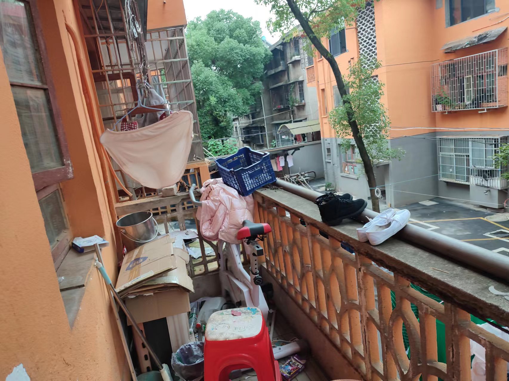 中级人民法院 1室0厅0卫 1600.0元/月 中级人民法院 1室0厅0卫 1600.0元/月室内图