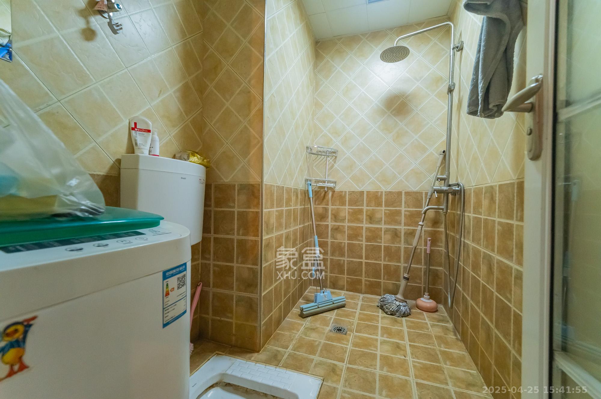 博雅例外 1室1厅1卫 75.8万 博雅例外 1室1厅1卫 75.8万卫生间