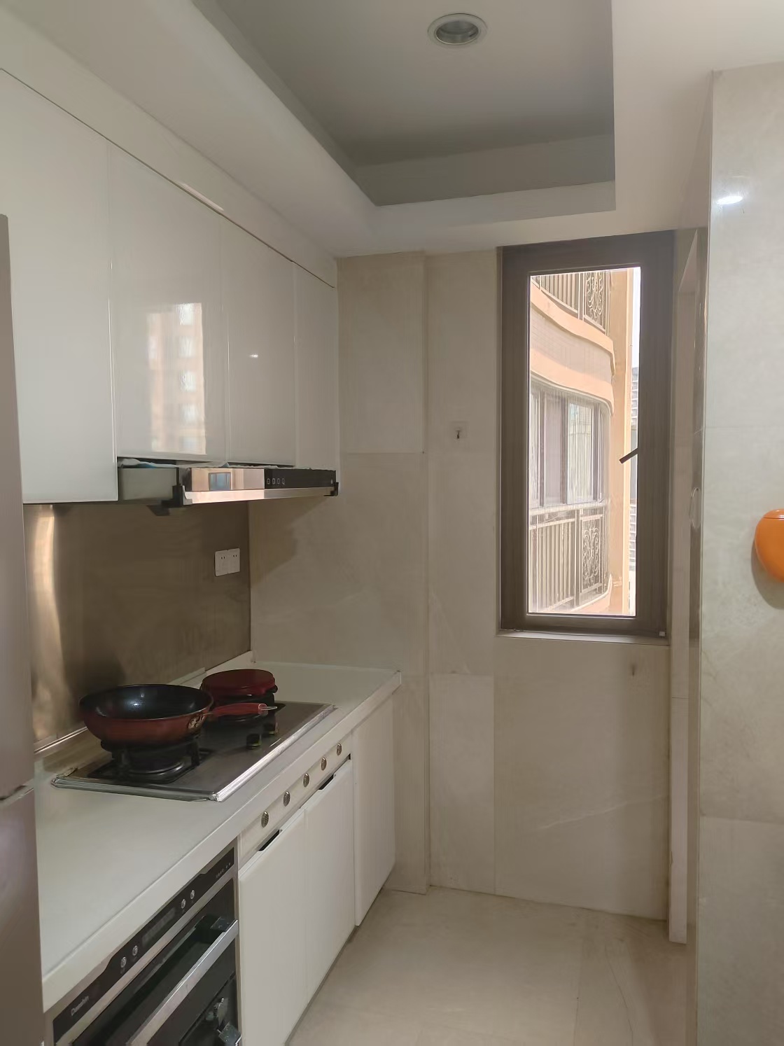 天鹅湾  2室2厅1卫    215.0万 天鹅湾  2室2厅1卫    215.0万室内图