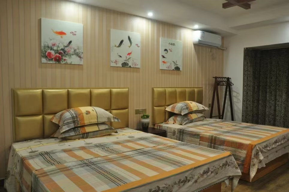 黄金塔安置小区散盘 1室2厅4卫 9500.0元/月 黄金塔安置小区散盘 1室2厅4卫 9500.0元/月室内图