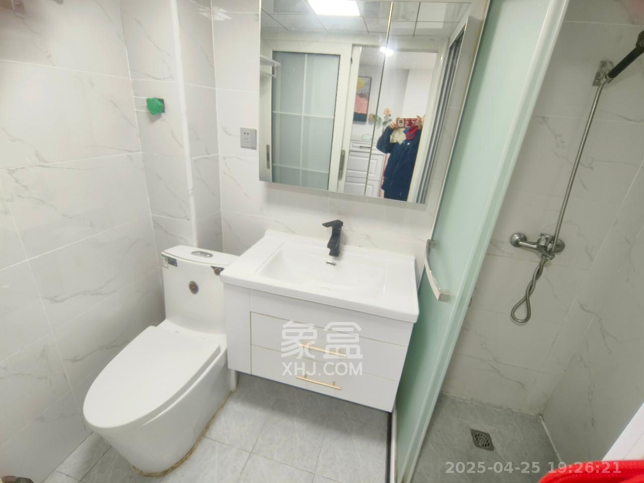 尚都美寓  2室1厅1卫    1800.0元/月室内图