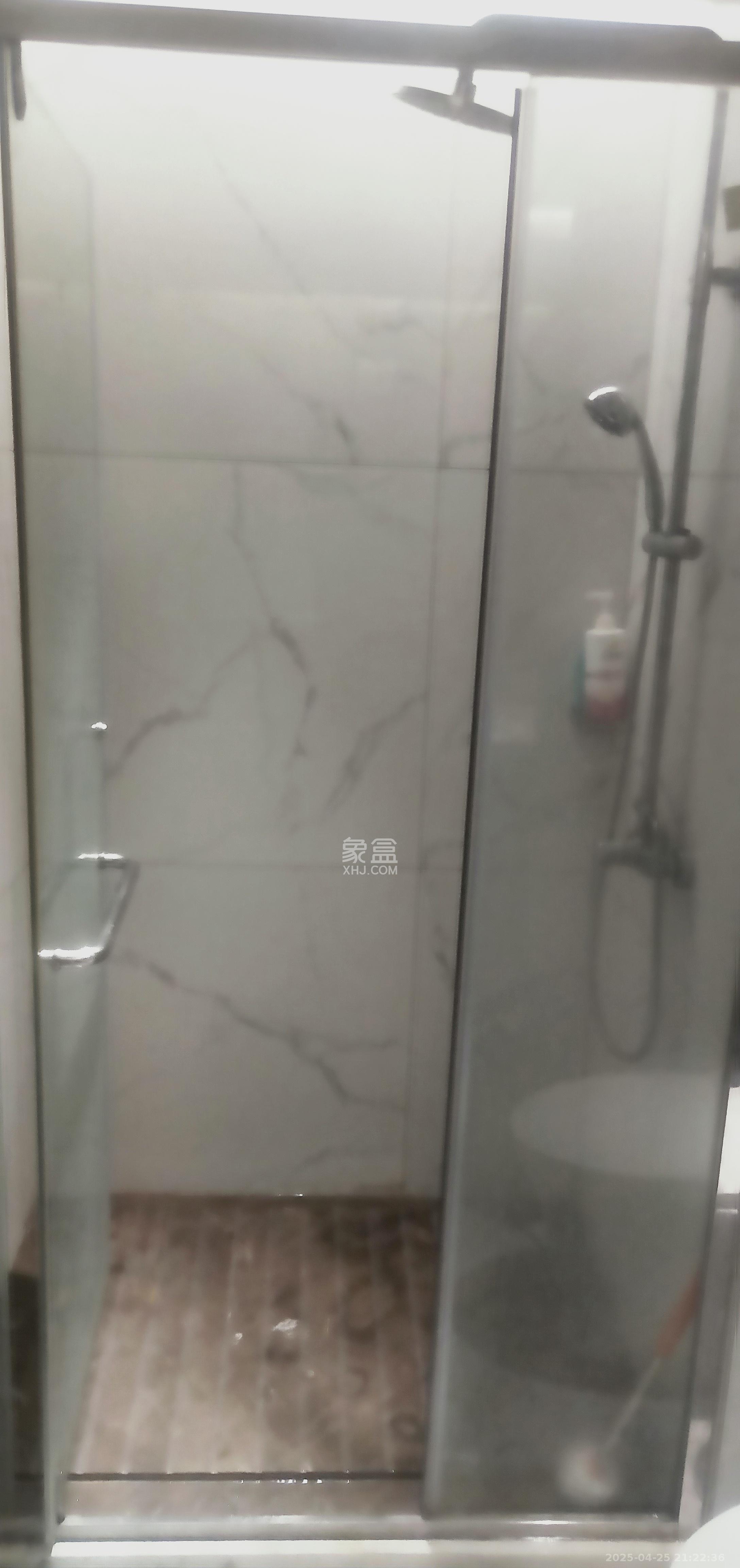 大财门公寓  1室0厅0卫   2000.00元/月室内图