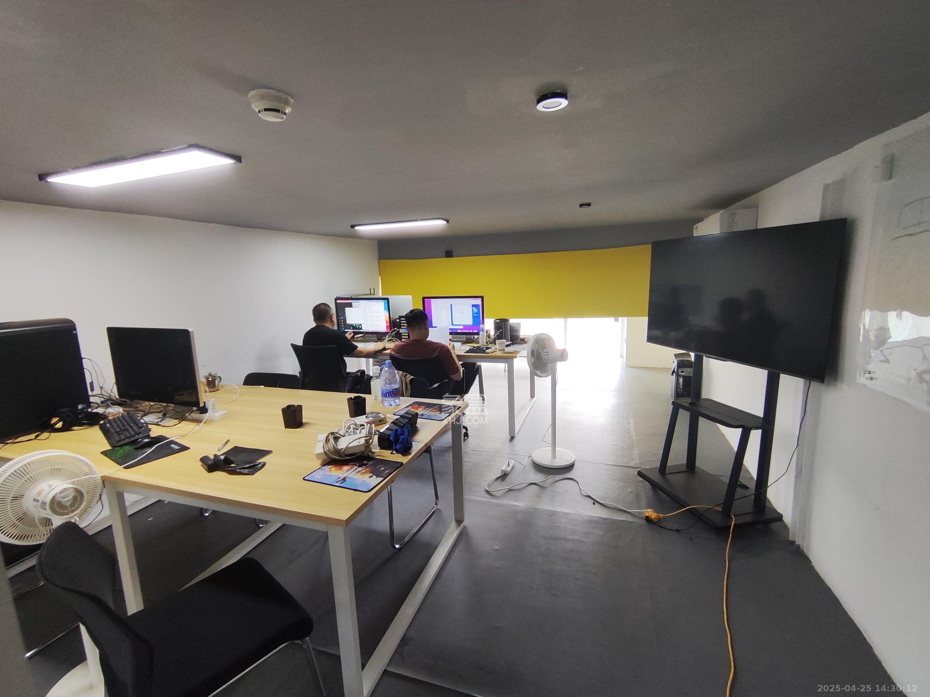 金科时代中心  1室2厅2卫    1800.0元/月室内图