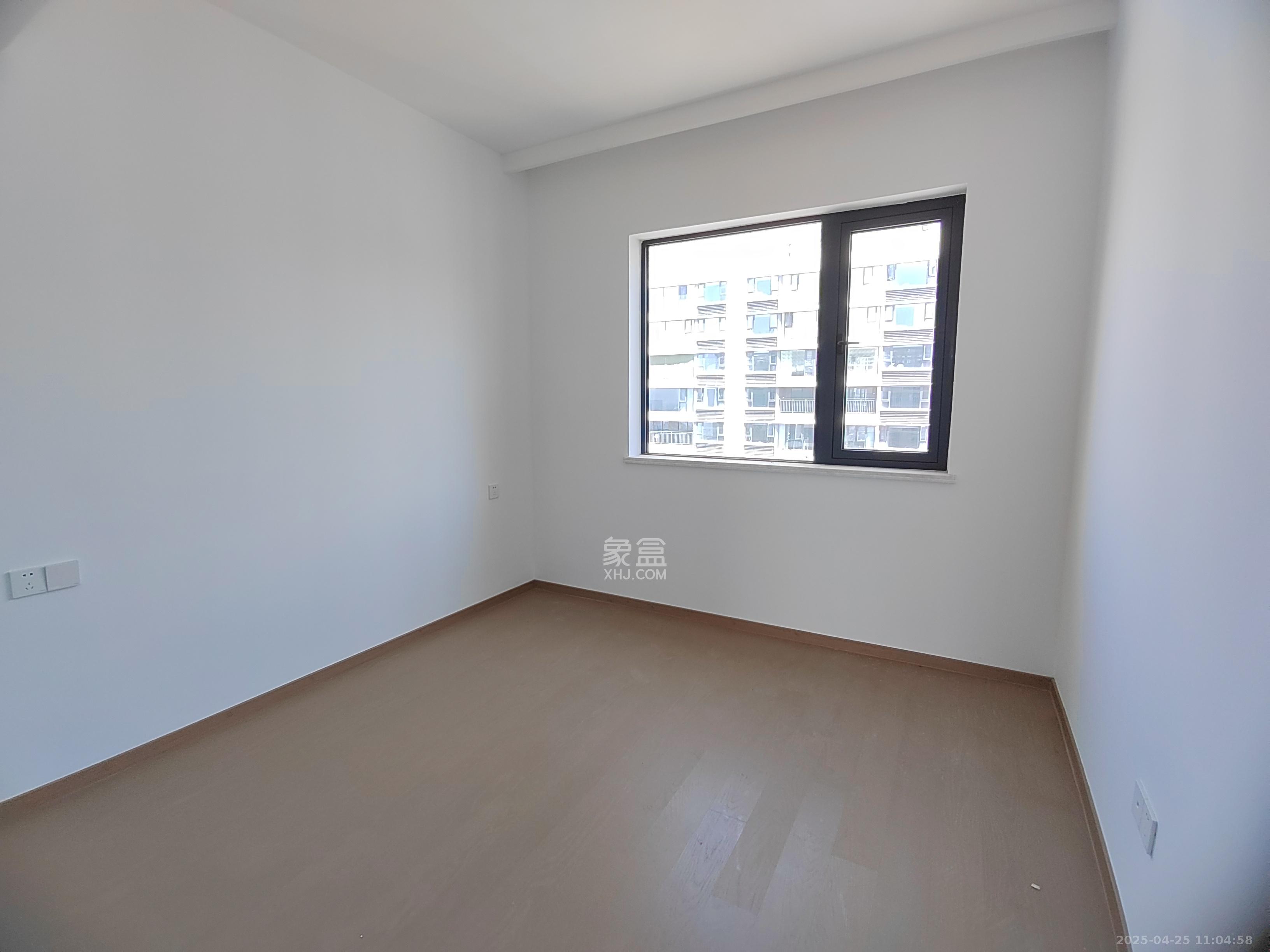 滨江府1913 4室2厅3卫 12000.0元/月 滨江府1913 4室2厅3卫 12000.0元/月室内图