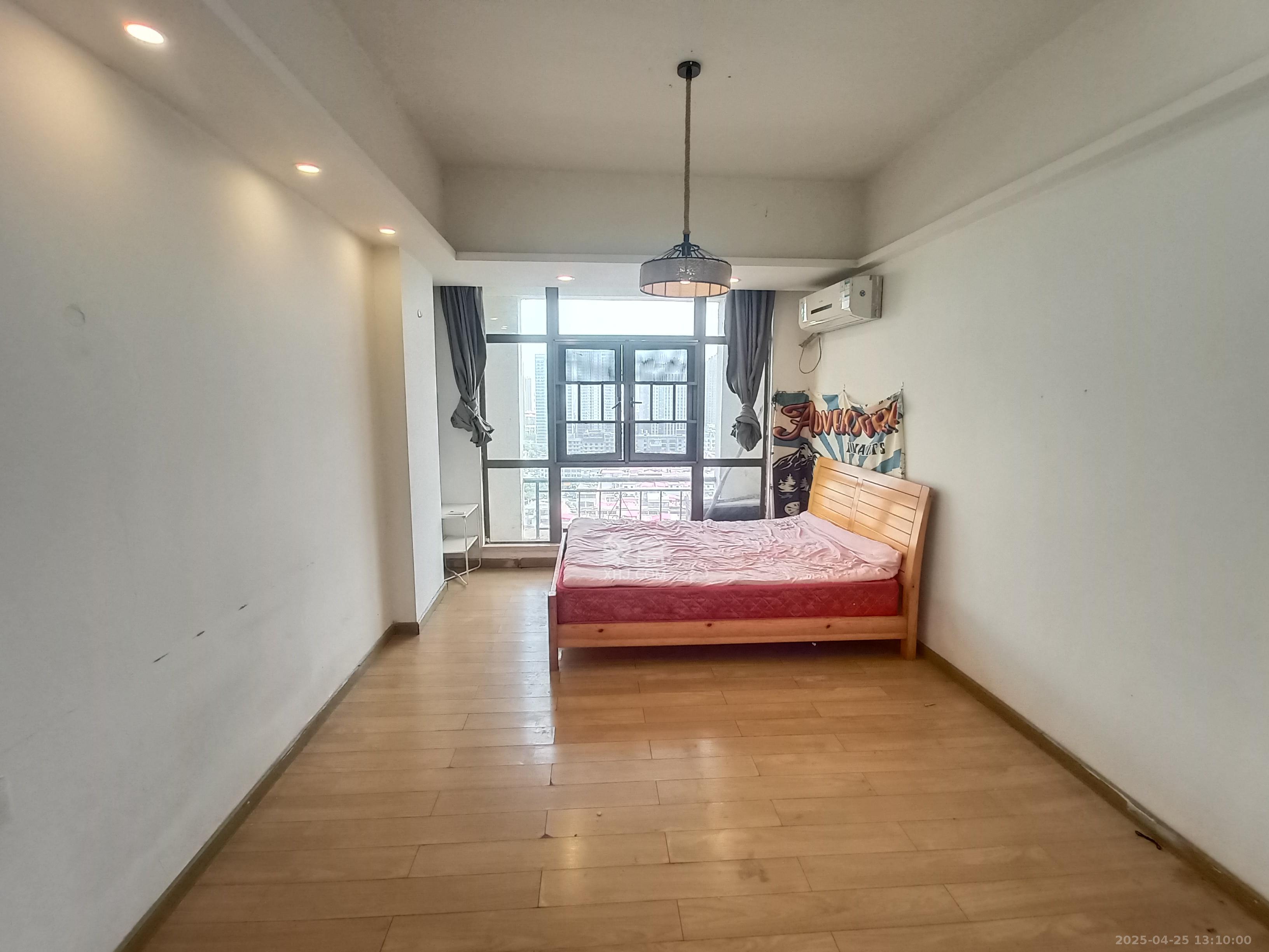 米兰春天 1室1厅1卫 1100.0元/月 米兰春天 1室1厅1卫 1100.0元/月室内图