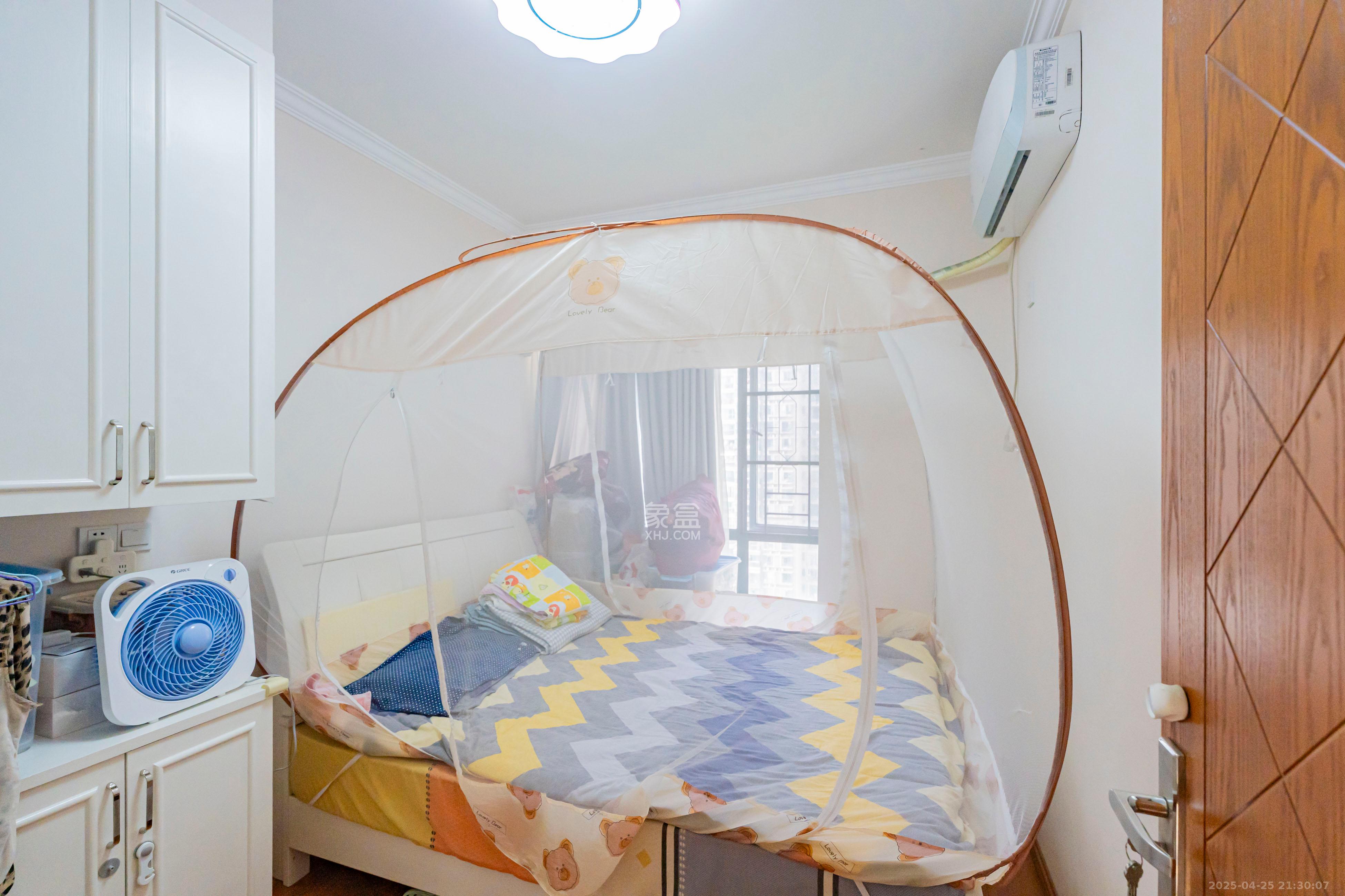 绿洲花园  3室2厅2卫    112.8万 绿洲花园  3室2厅2卫    112.8万卧室