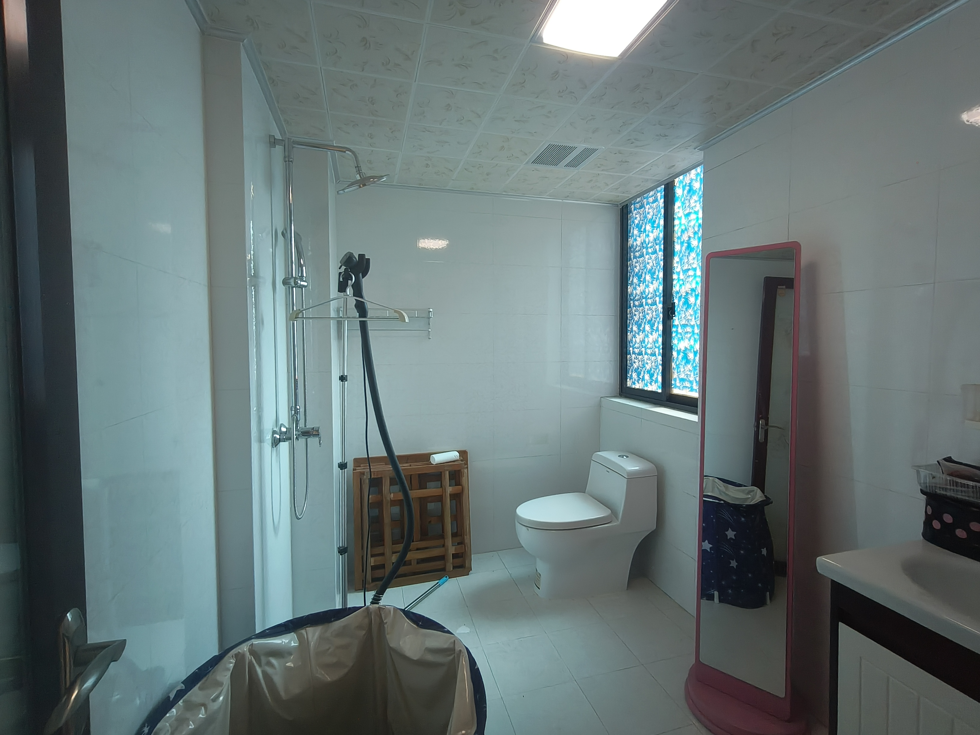 鑫成君泰 3室2厅2卫 1400.0元/月 鑫成君泰 3室2厅2卫 1400.0元/月室内图