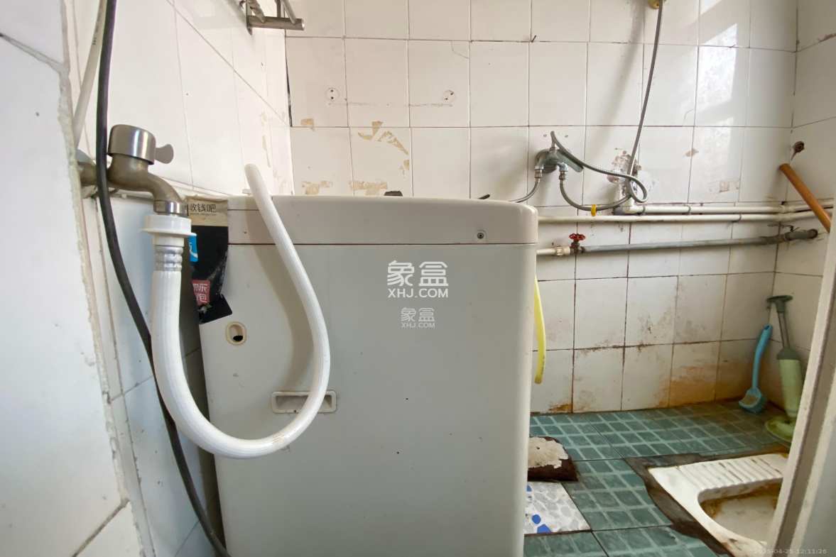 牛婆塘社区 2室1厅1卫 1100.0元/月 牛婆塘社区 2室1厅1卫 1100.0元/月室内图