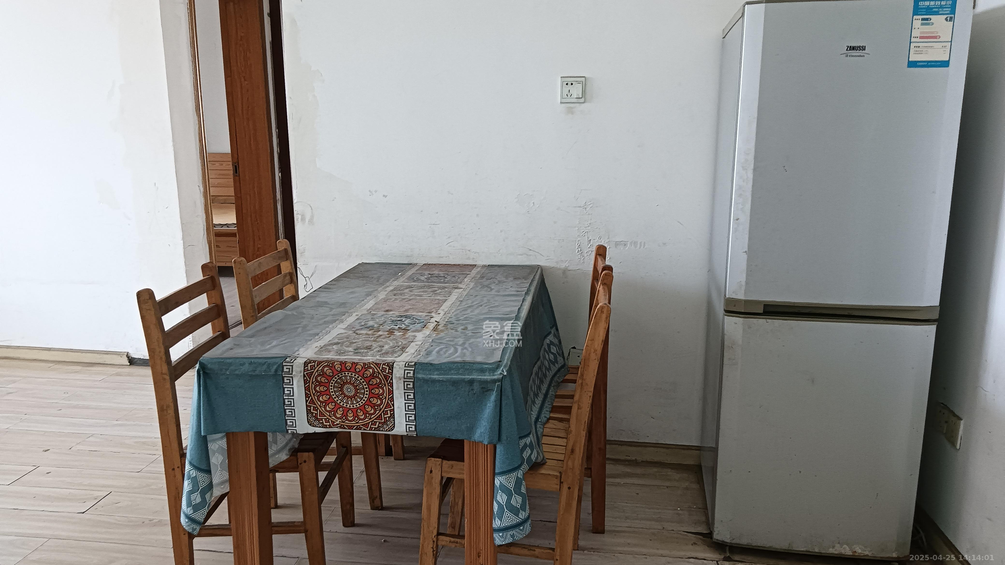 锦璨家园 2室2厅1卫 1500.0元/月 锦璨家园 2室2厅1卫 1500.0元/月室内图