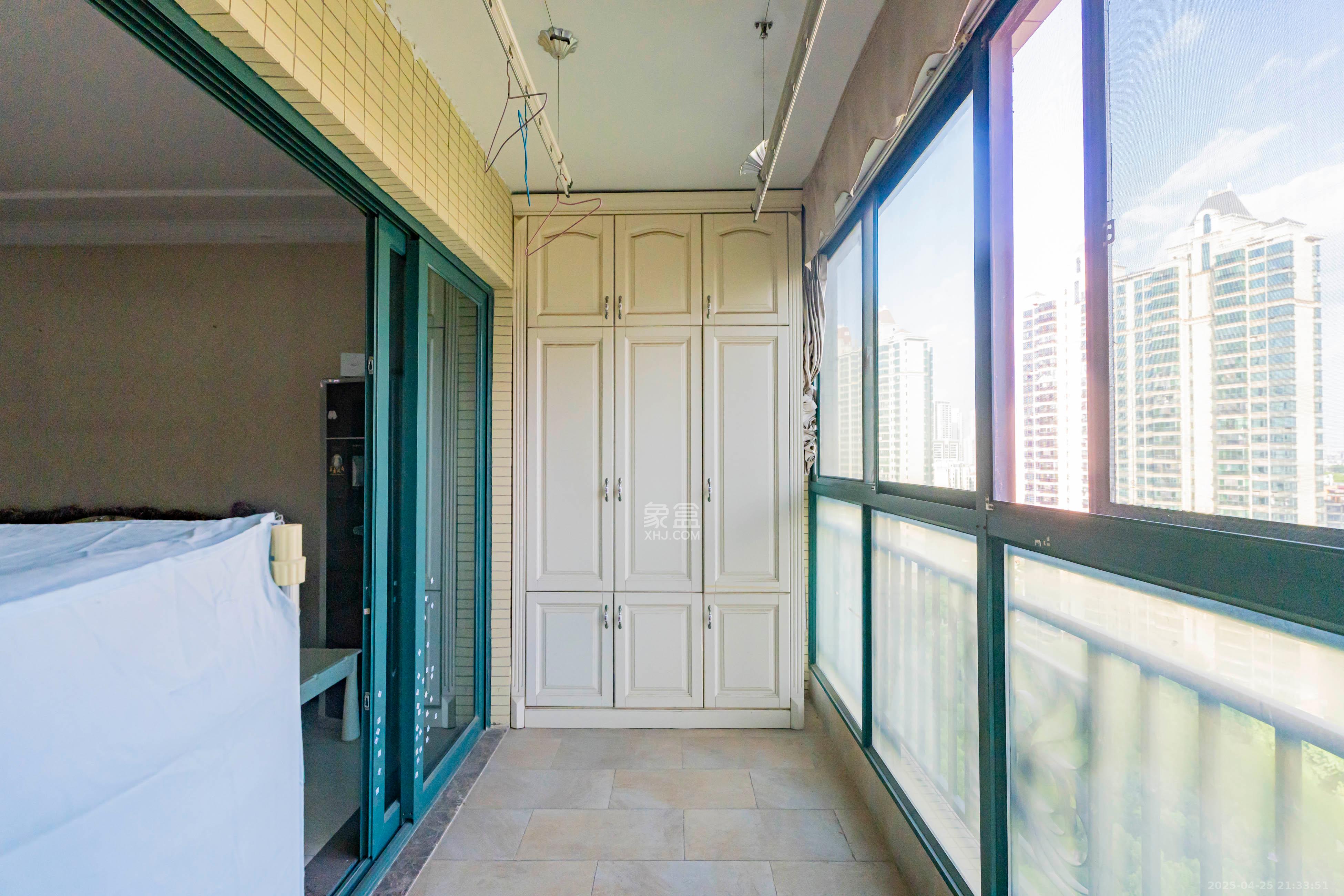 恒大雅苑 3室2厅2卫 107.0万 恒大雅苑 3室2厅2卫 107.0万阳台