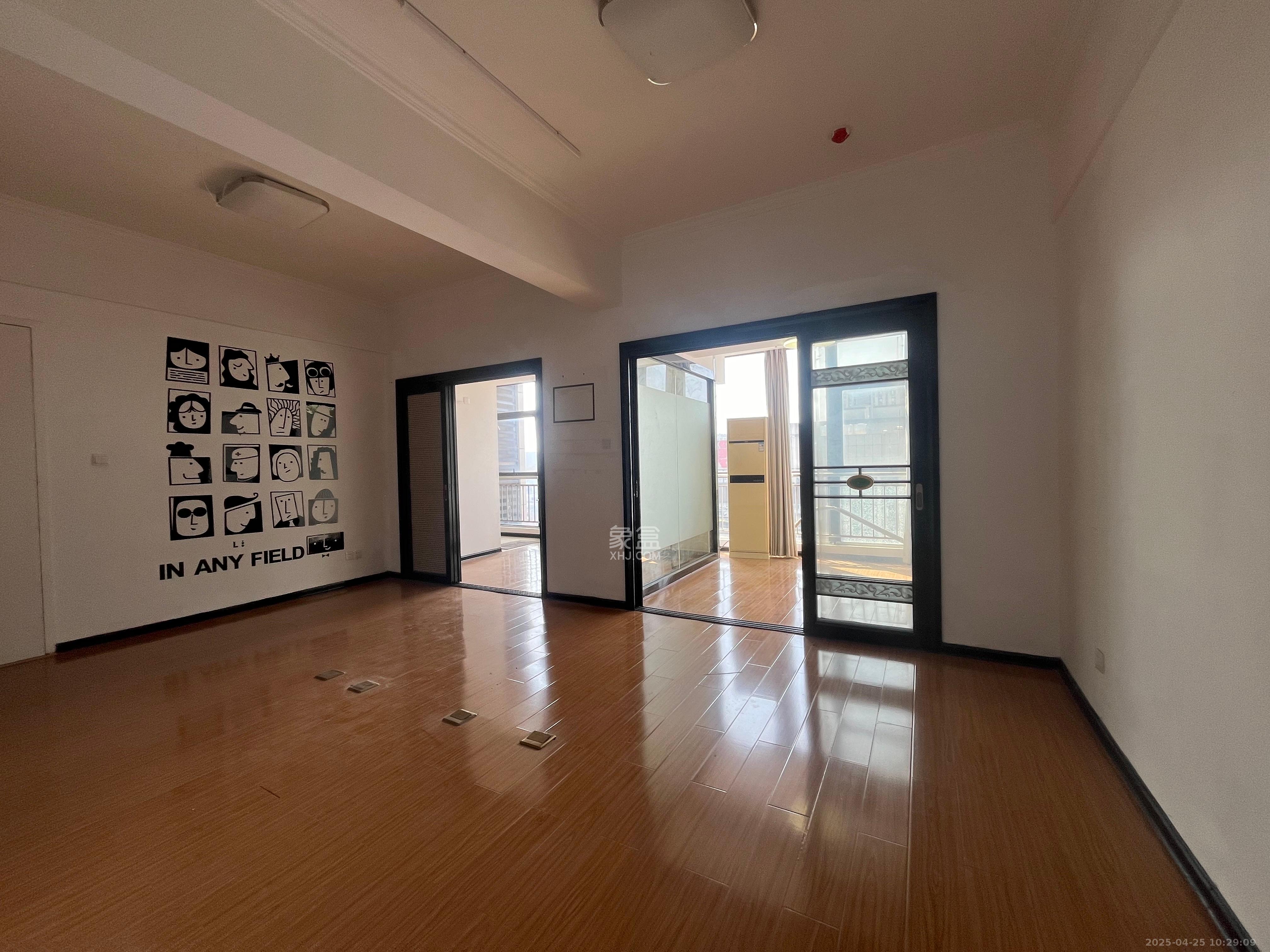 乐尚城 1室1厅1卫 3500.0元/月 乐尚城 1室1厅1卫 3500.0元/月室内图