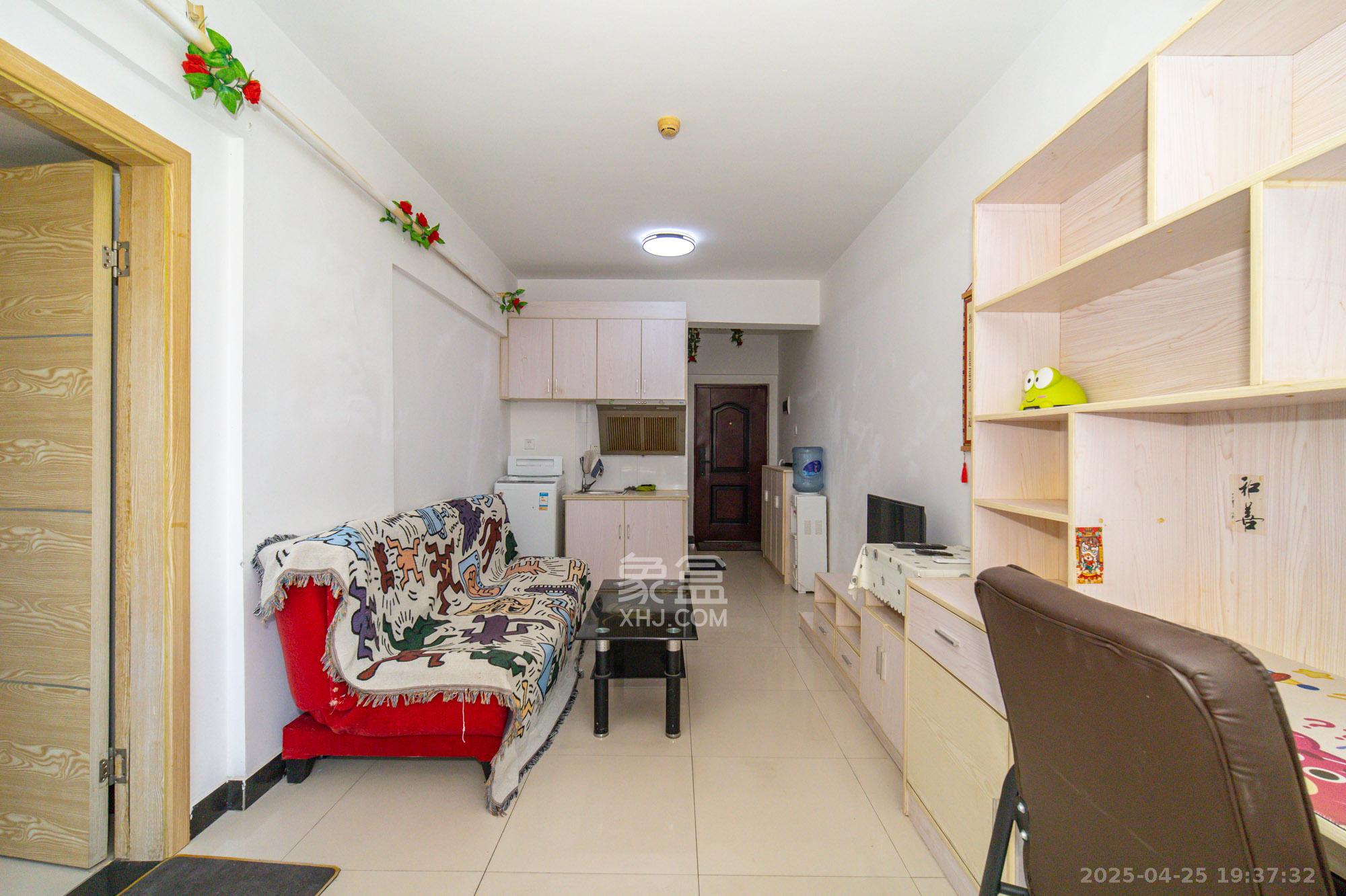 尚都美寓 1室0厅1卫 30.0万 尚都美寓 1室0厅1卫 30.0万客厅