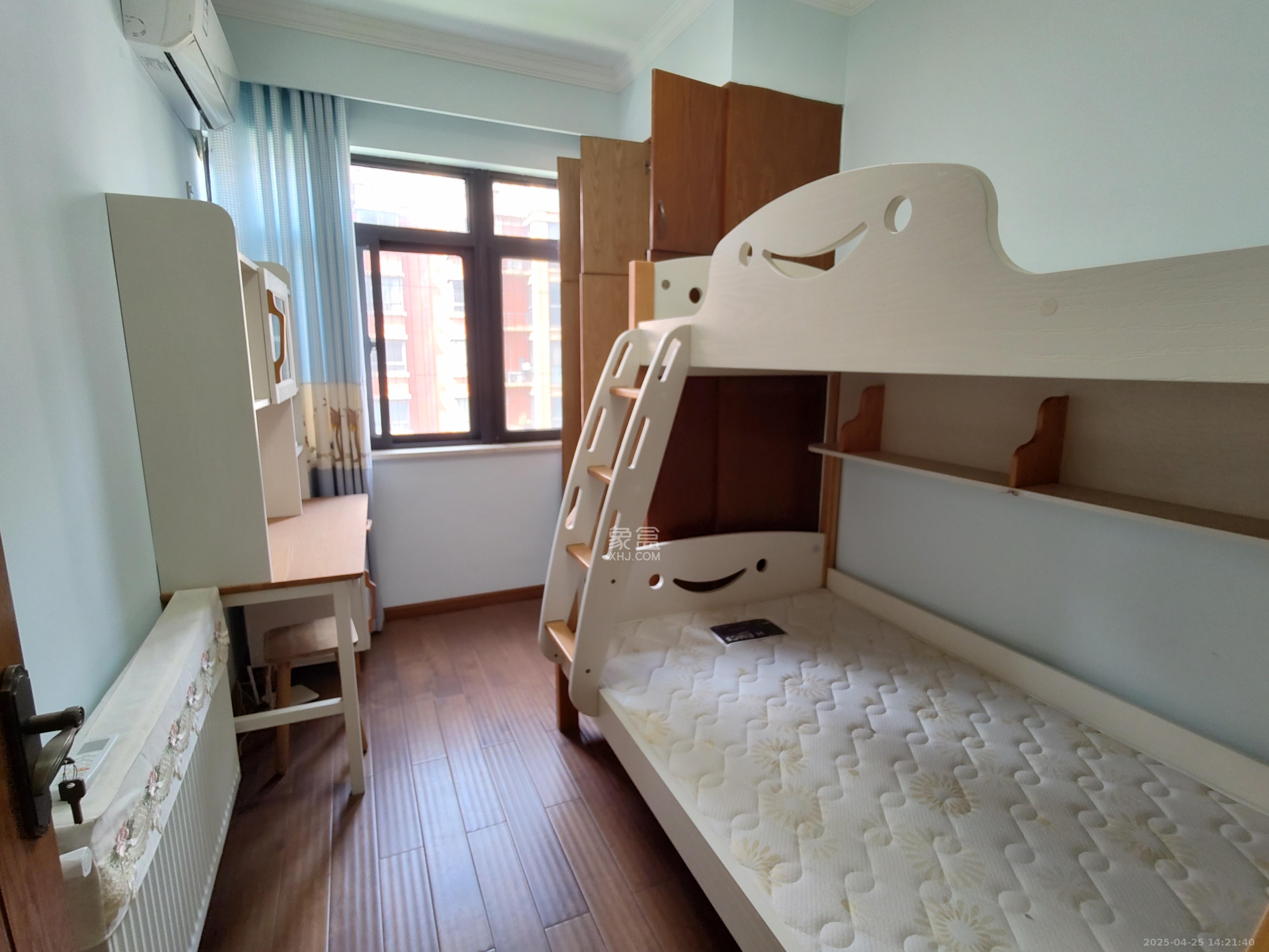 天心金桂园住宅小区 3室2厅1卫 2400.0元/月 天心金桂园住宅小区 3室2厅1卫 2400.0元/月室内图