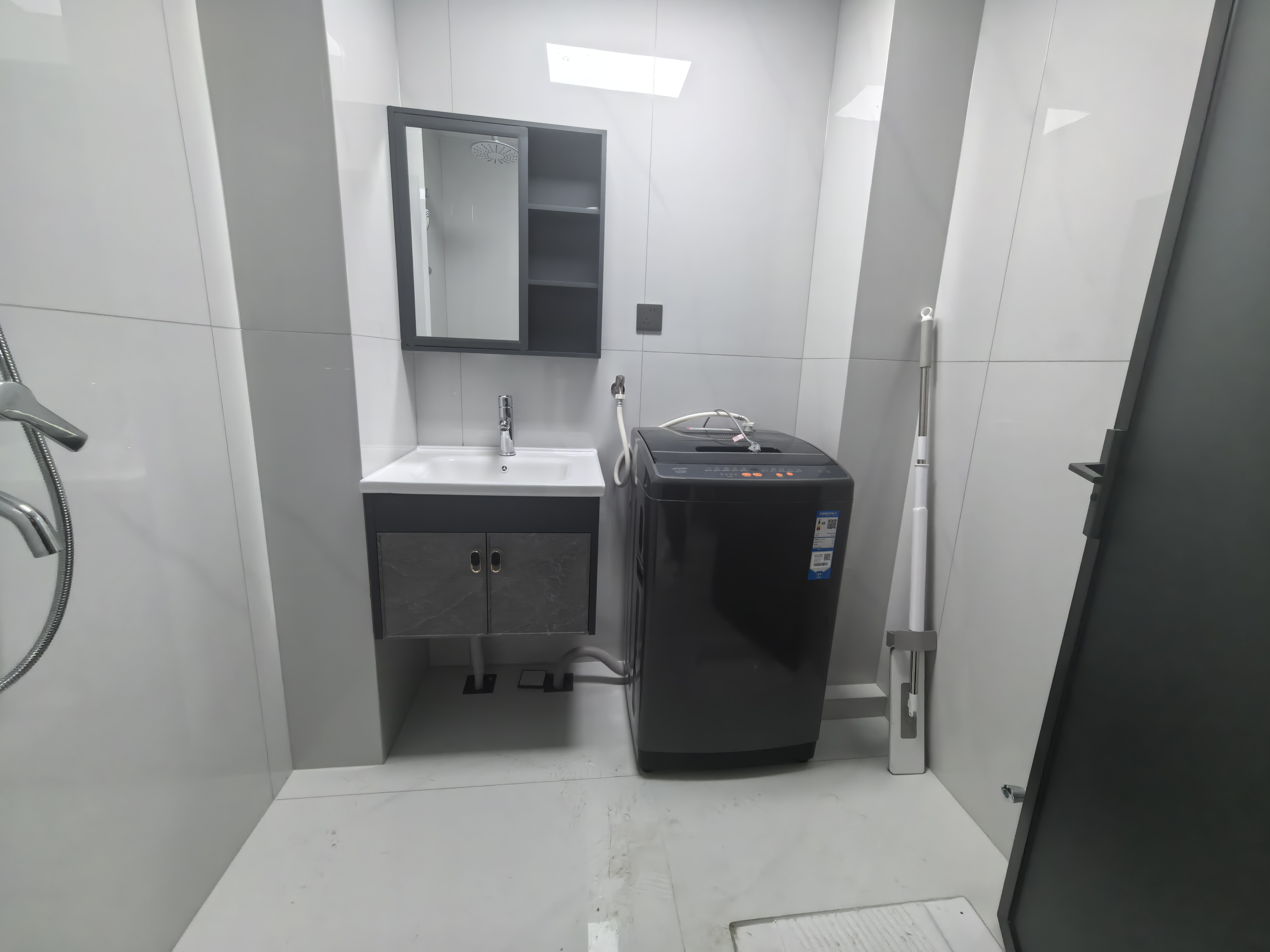 和悦宸居  1室1厅1卫   1300.00元/月室内图