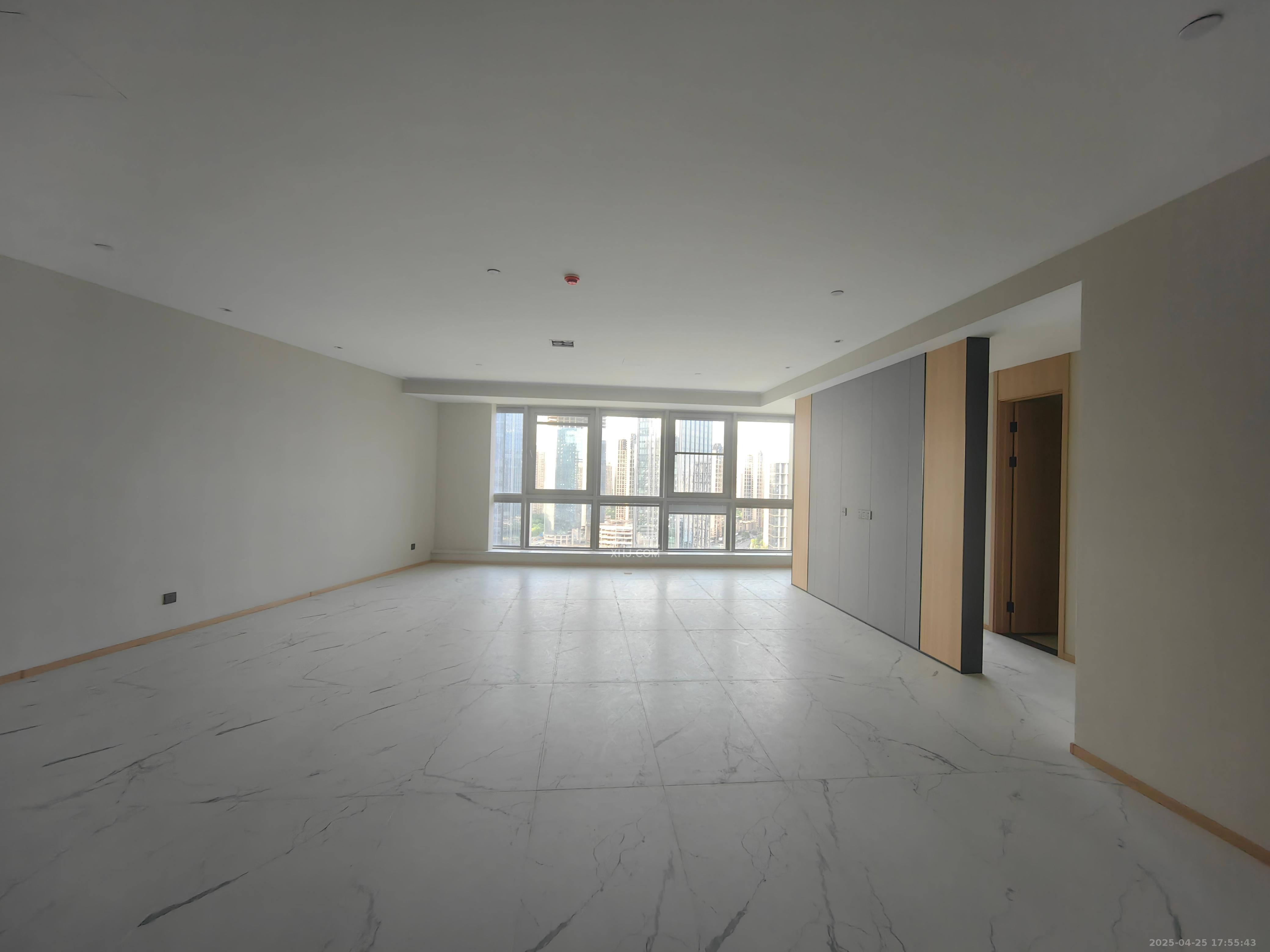 正荣梅溪紫阙台 4室2厅4卫 9000.0元/月 正荣梅溪紫阙台 4室2厅4卫 9000.0元/月室内图