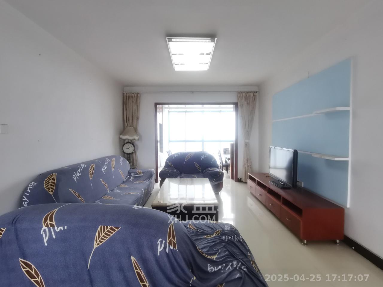 望兴景园一期  3室2厅1卫   2500.00元/月