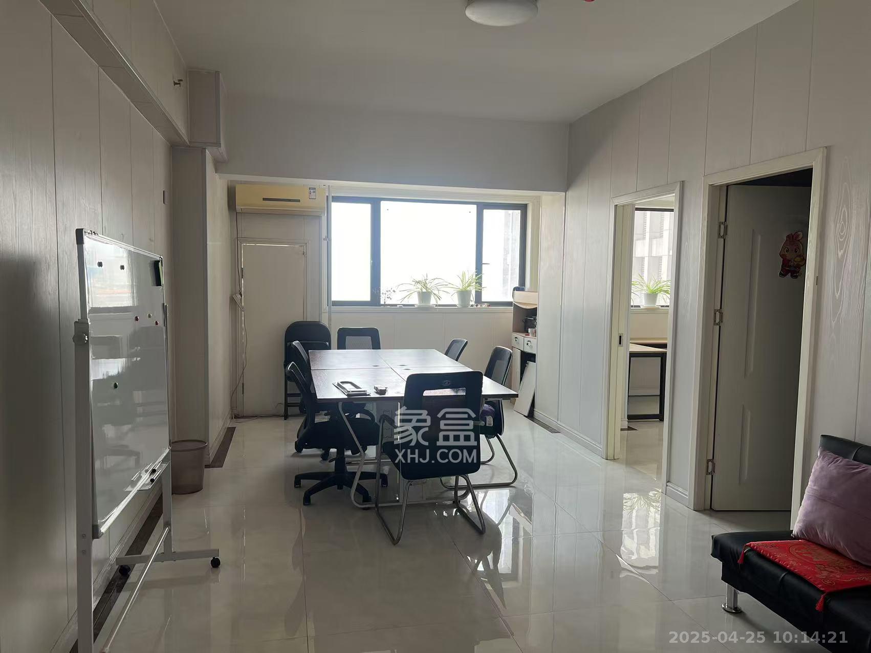 东友星座  1室1厅1卫    3500.0元/月室内图