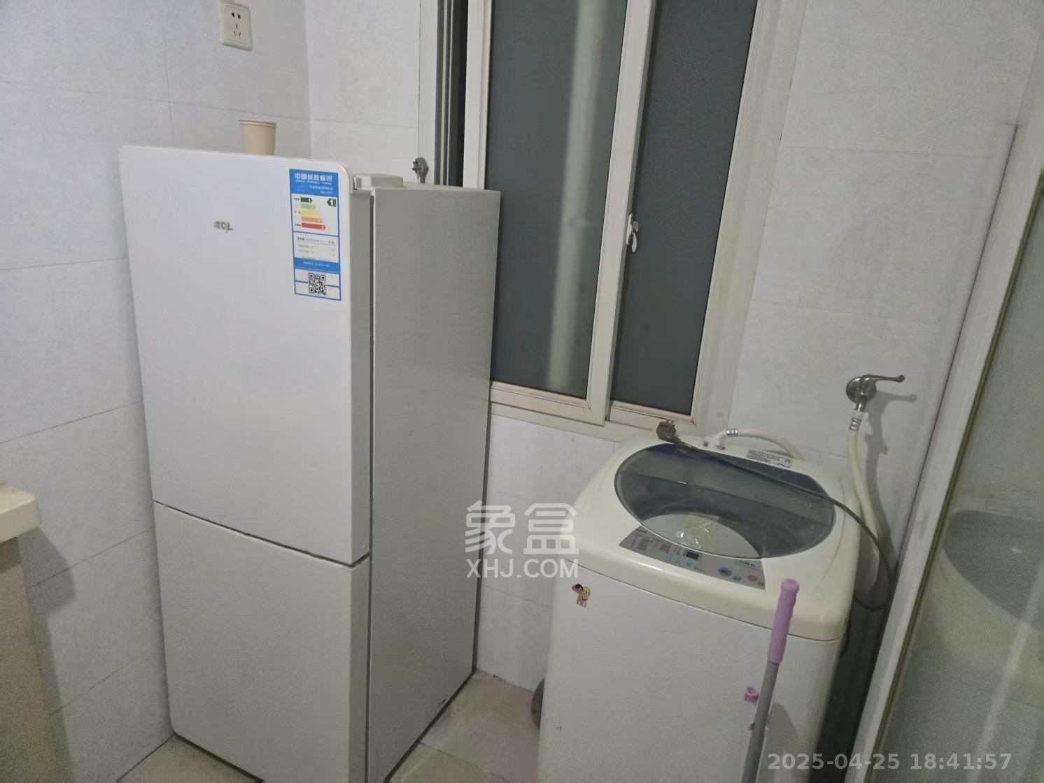 香颂国际  1室1厅1卫    1400.0元/月室内图