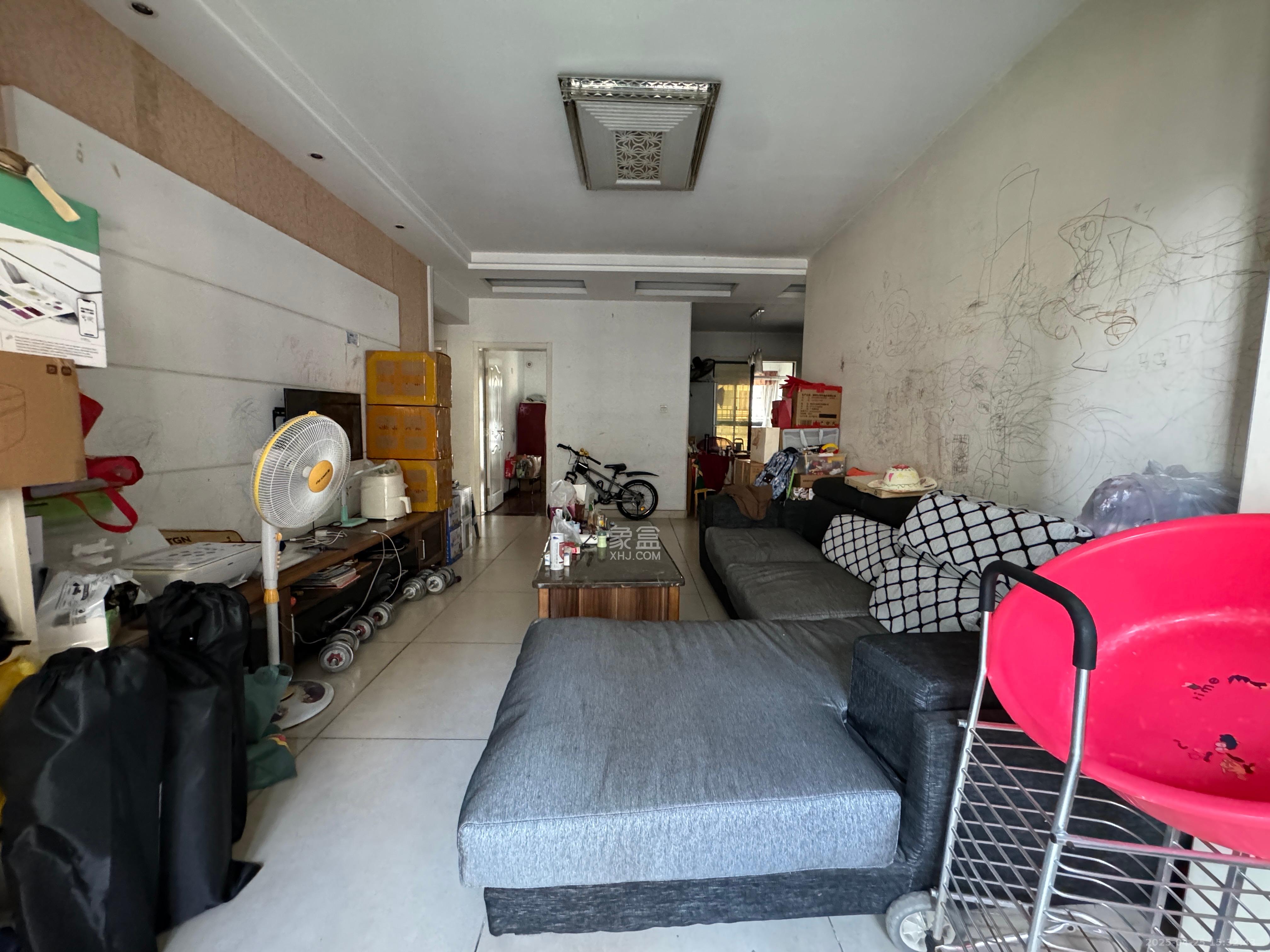 保利麓谷林语C区  3室2厅1卫   2700.00元/月室内图
