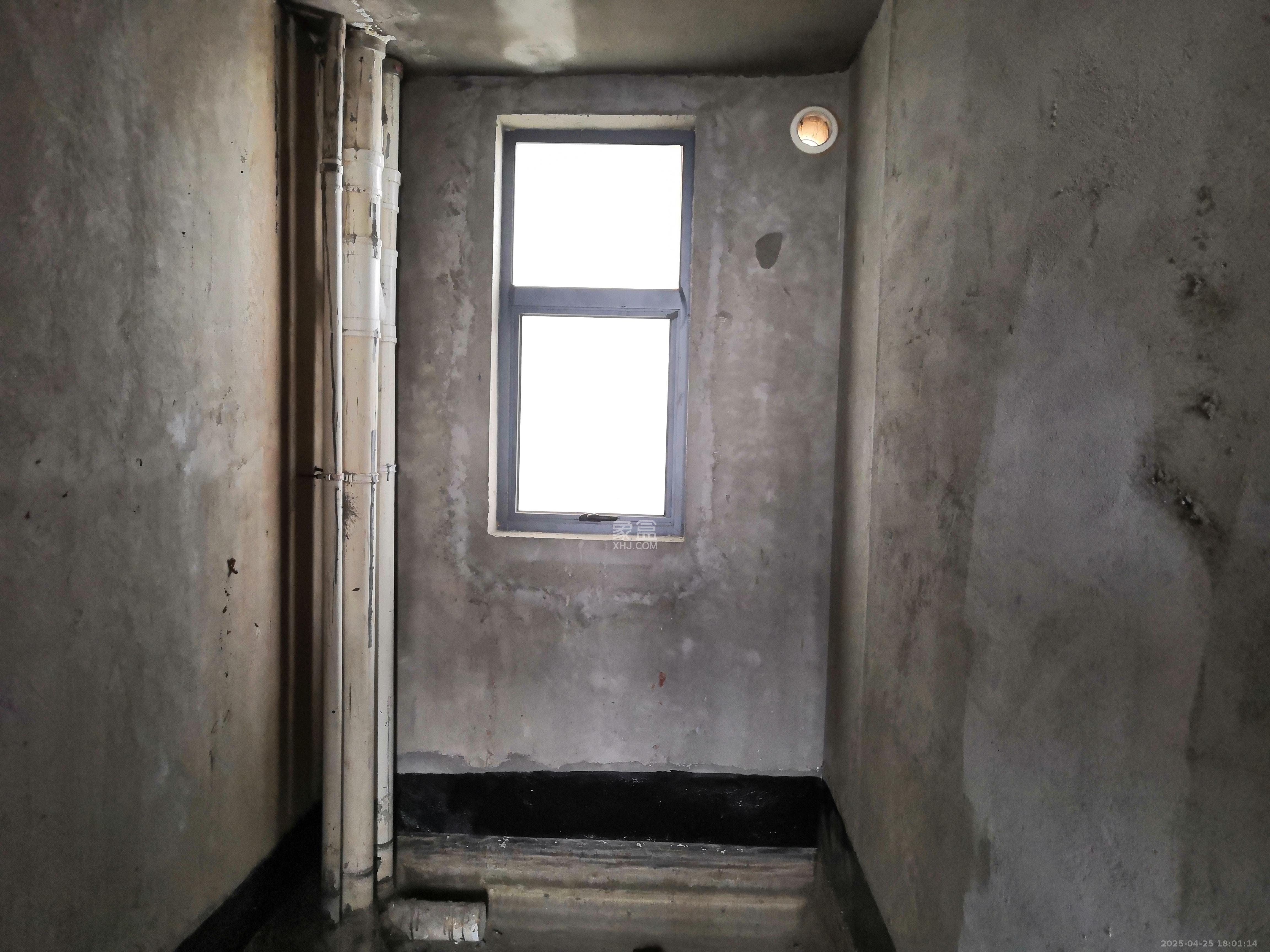 兰亭湾畔 3室2厅1卫 1200.0元/月 兰亭湾畔 3室2厅1卫 1200.0元/月室内图