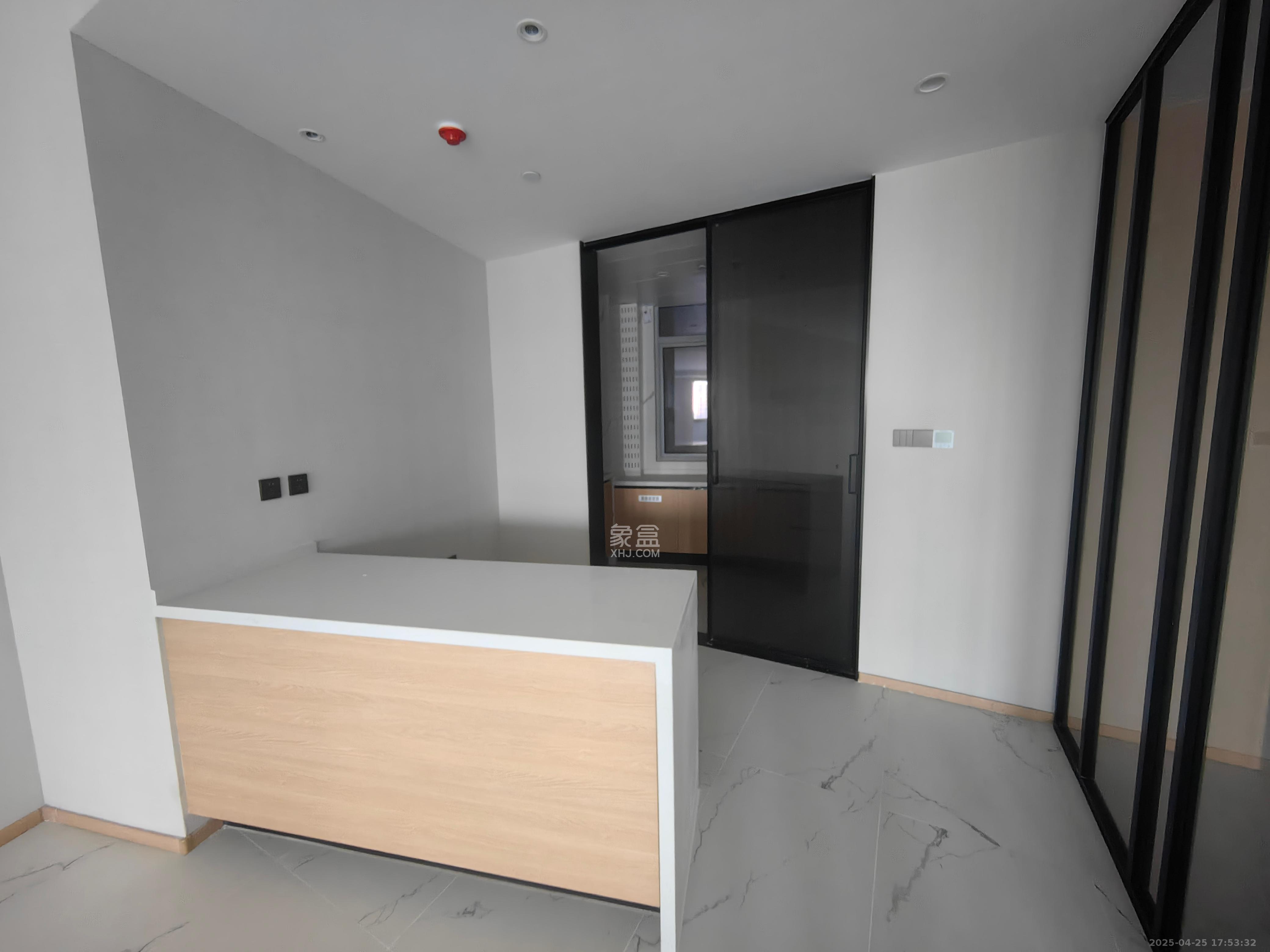 正荣梅溪紫阙台 4室2厅4卫 15000.0元/月 正荣梅溪紫阙台 4室2厅4卫 15000.0元/月室内图