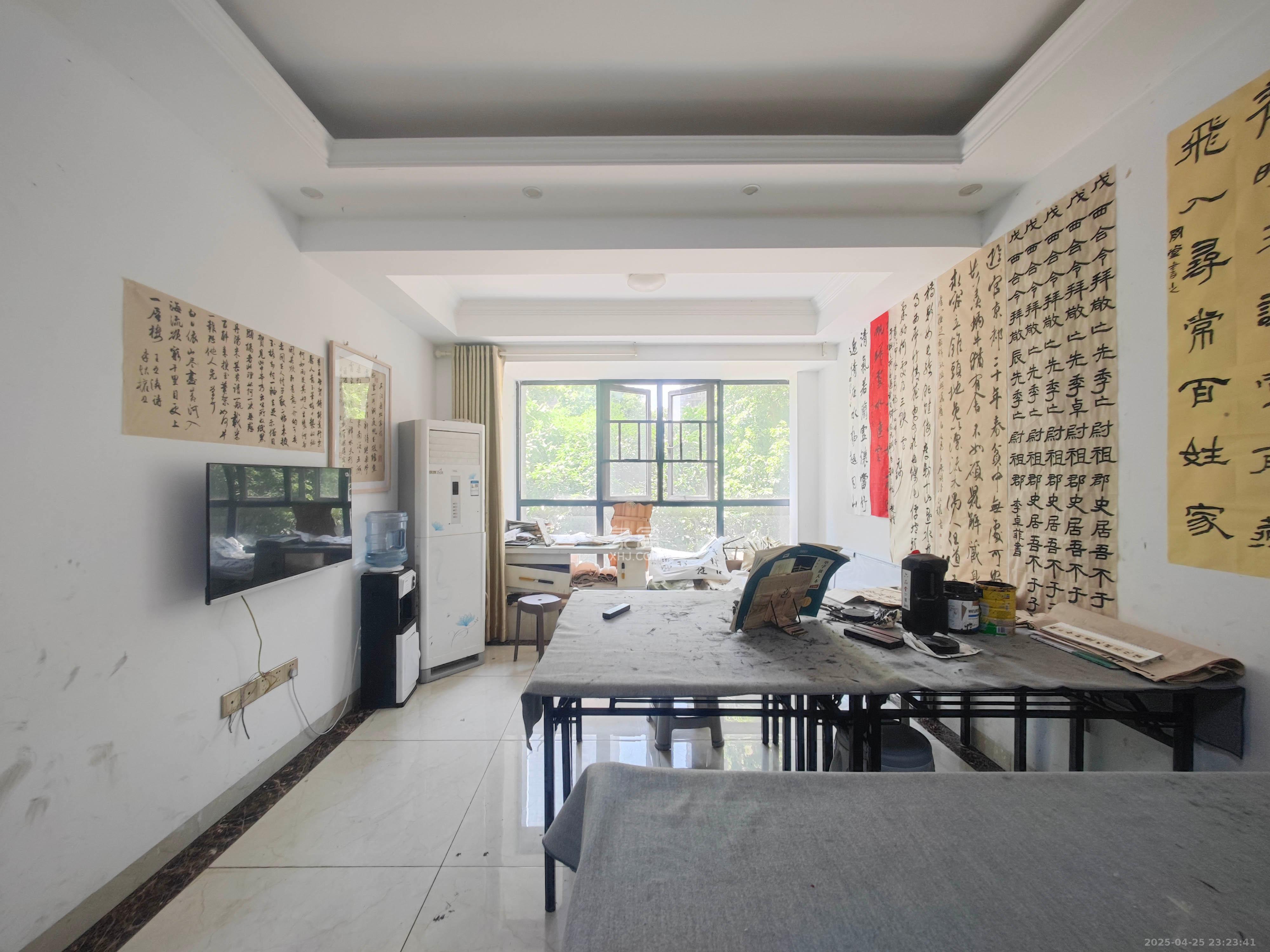 五矿万境水岸二期(五矿万境水岸和苑)  2室2厅1卫    105.0万 五矿万境水岸二期(五矿万境水岸和苑)  2室2厅1卫    105.0万客厅