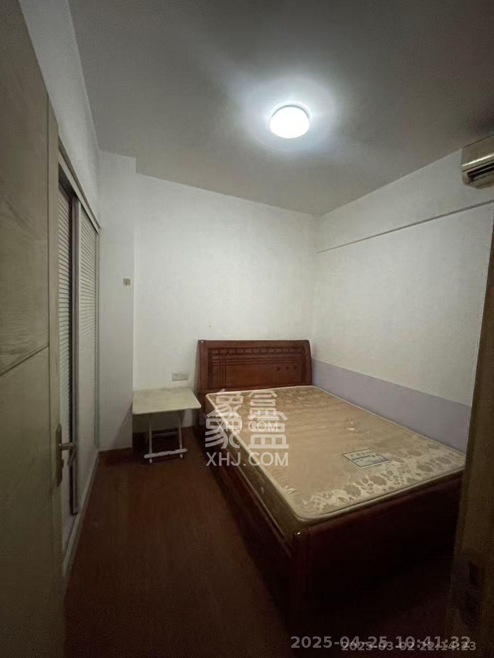 东方银座（东方摩卡）  2室2厅1卫   1900.00元/月室内图