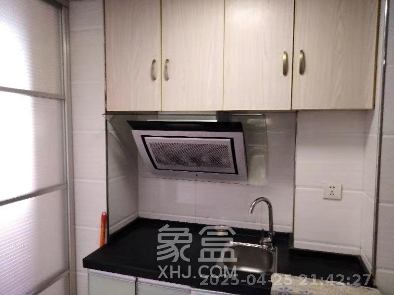 万象凯旋湾 1室1厅1卫 1500.0元/月 万象凯旋湾 1室1厅1卫 1500.0元/月室内图