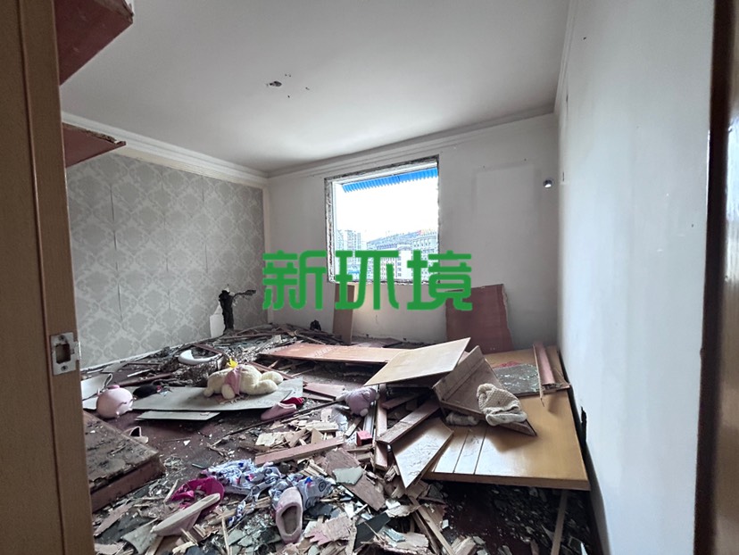 宏力大厦（宏历商业广场）  5室2厅2卫   81.80万室内图