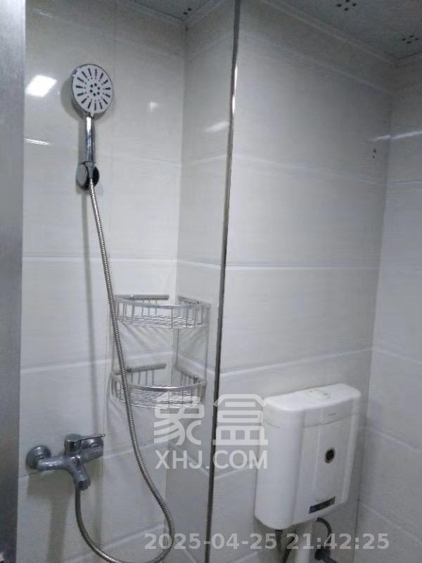 万象凯旋湾 1室1厅1卫 1500.0元/月 万象凯旋湾 1室1厅1卫 1500.0元/月室内图